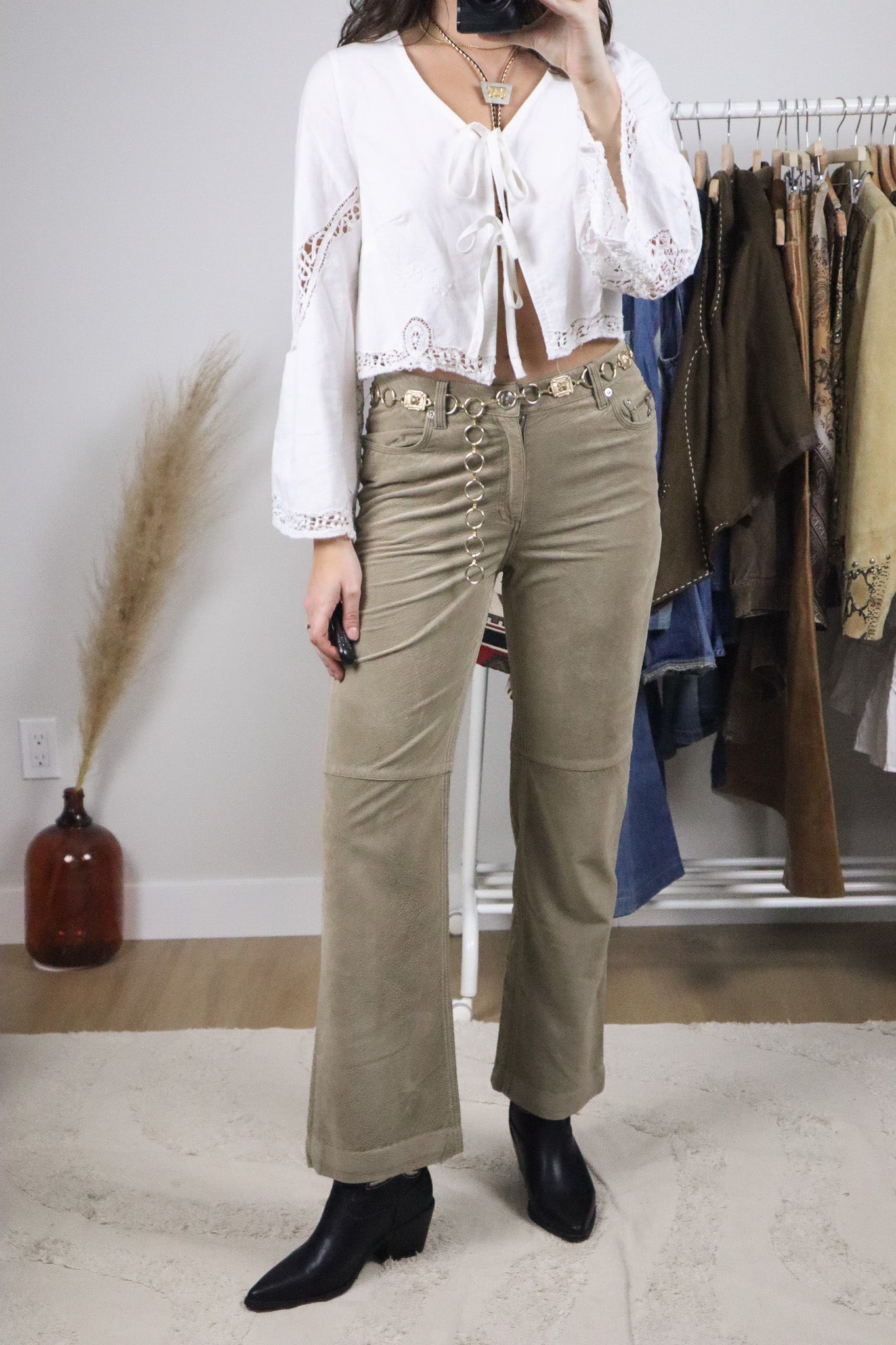 Vintage x Mid-Rise Faux Suede Flare Pants (4)