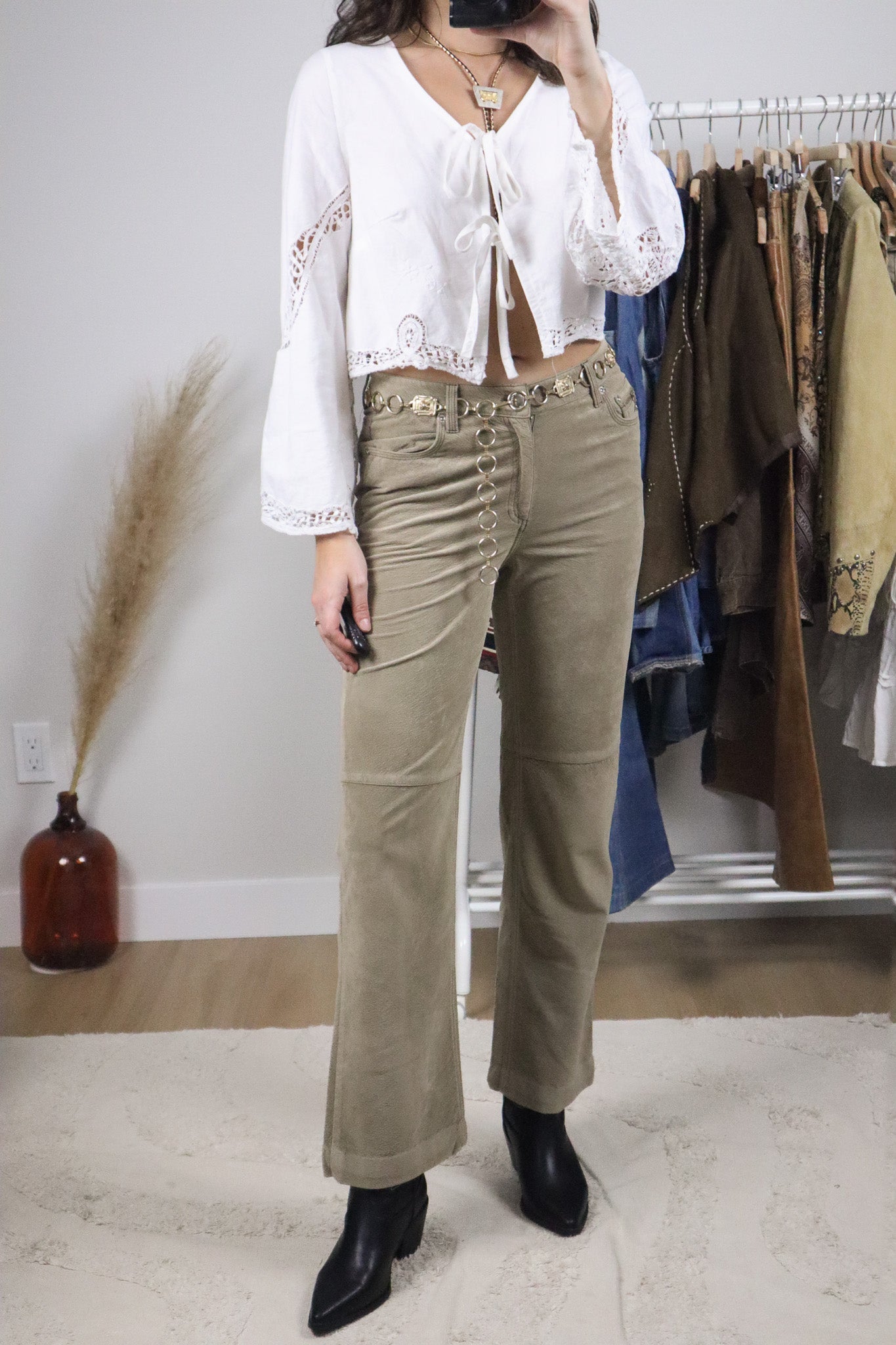 Vintage x Mid-Rise Faux Suede Flare Pants (4)