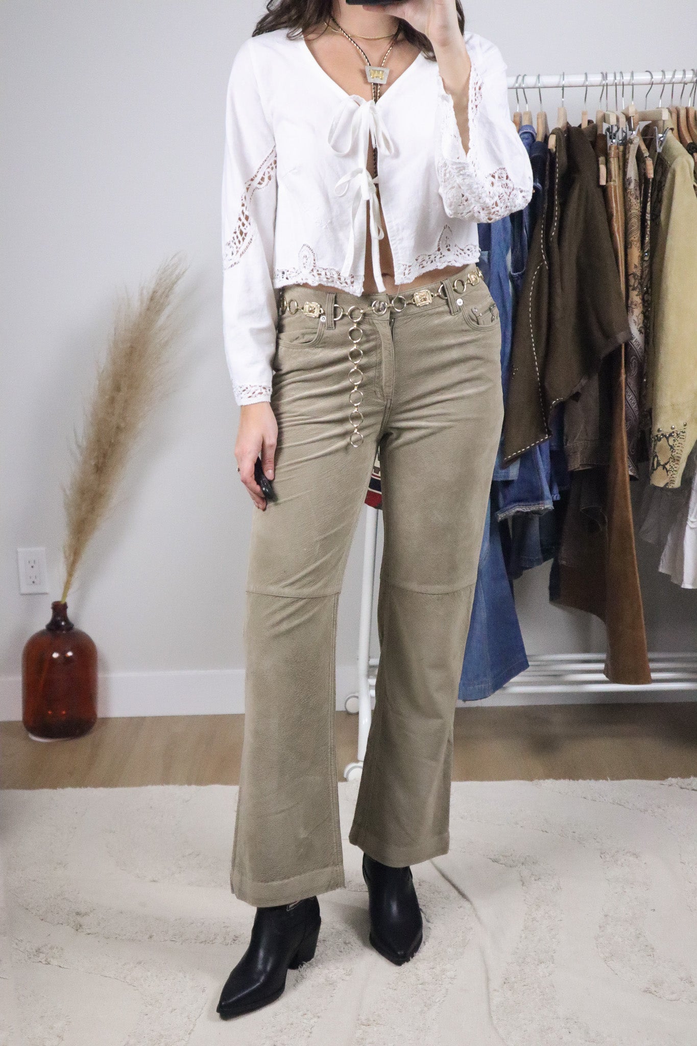Vintage x Mid-Rise Faux Suede Flare Pants (4)