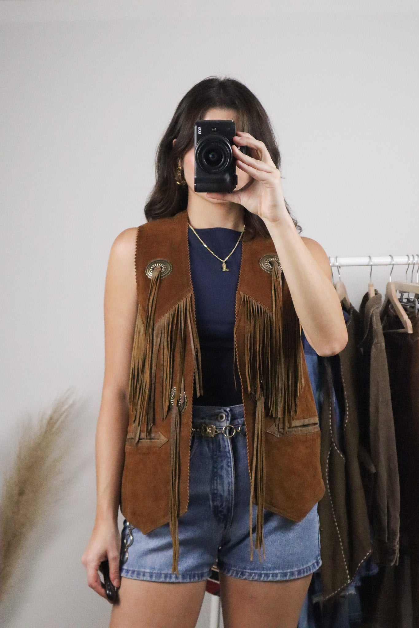 Made in Canada x Vintage x Fringe Suede Vest (M-L)