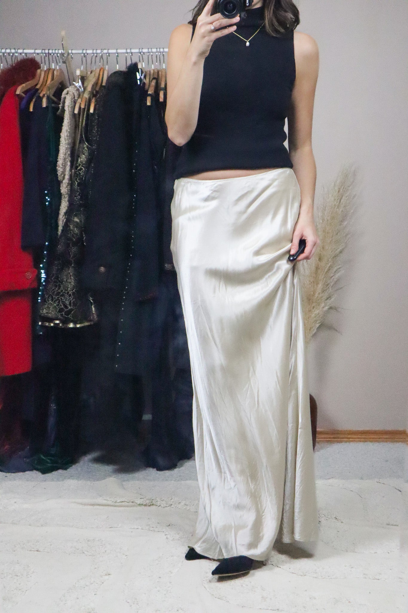 Made in Canada x Vintage x Satin Maxi Skirt (6)
