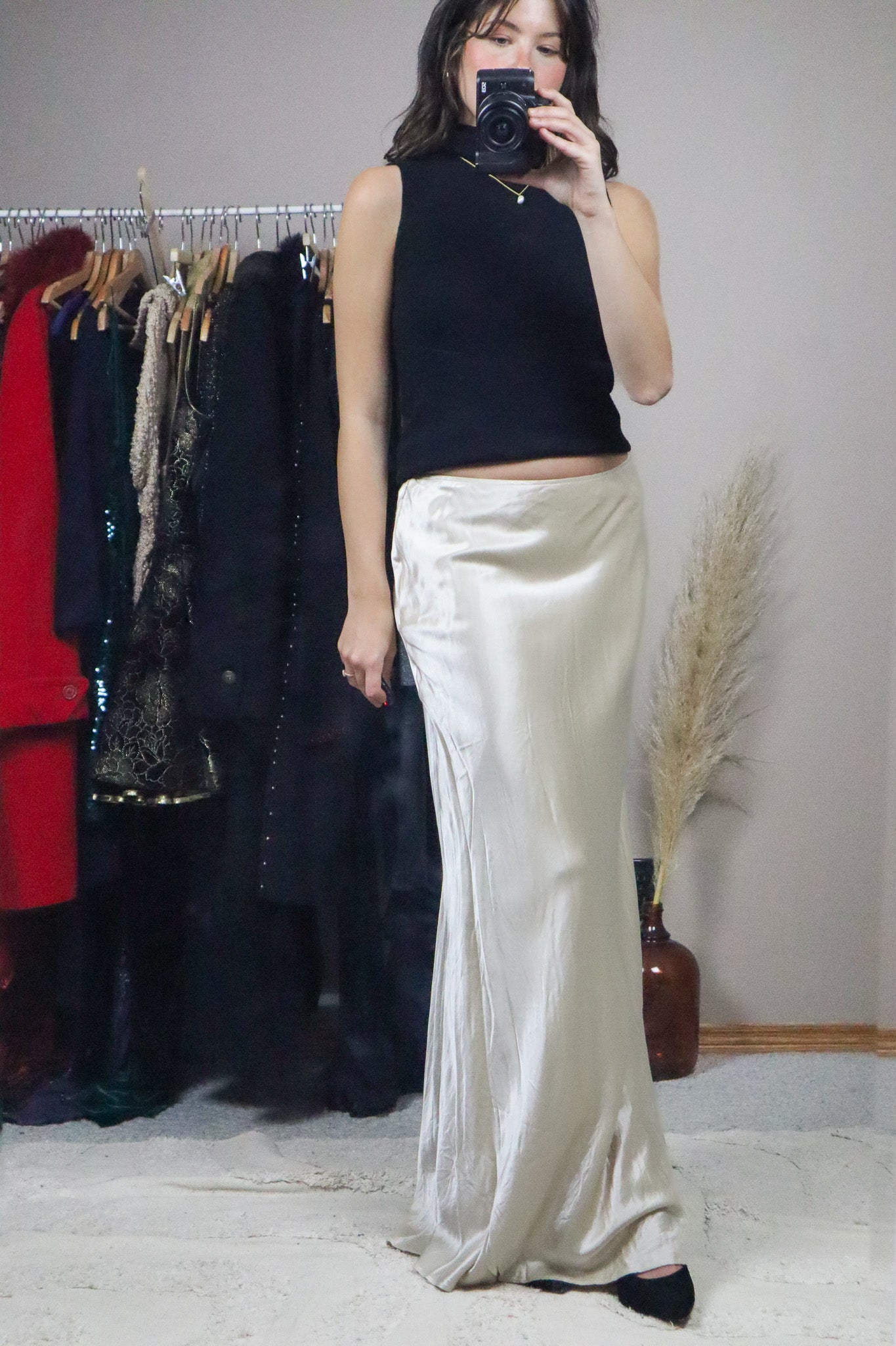 Made in Canada x Vintage x Satin Maxi Skirt (6)