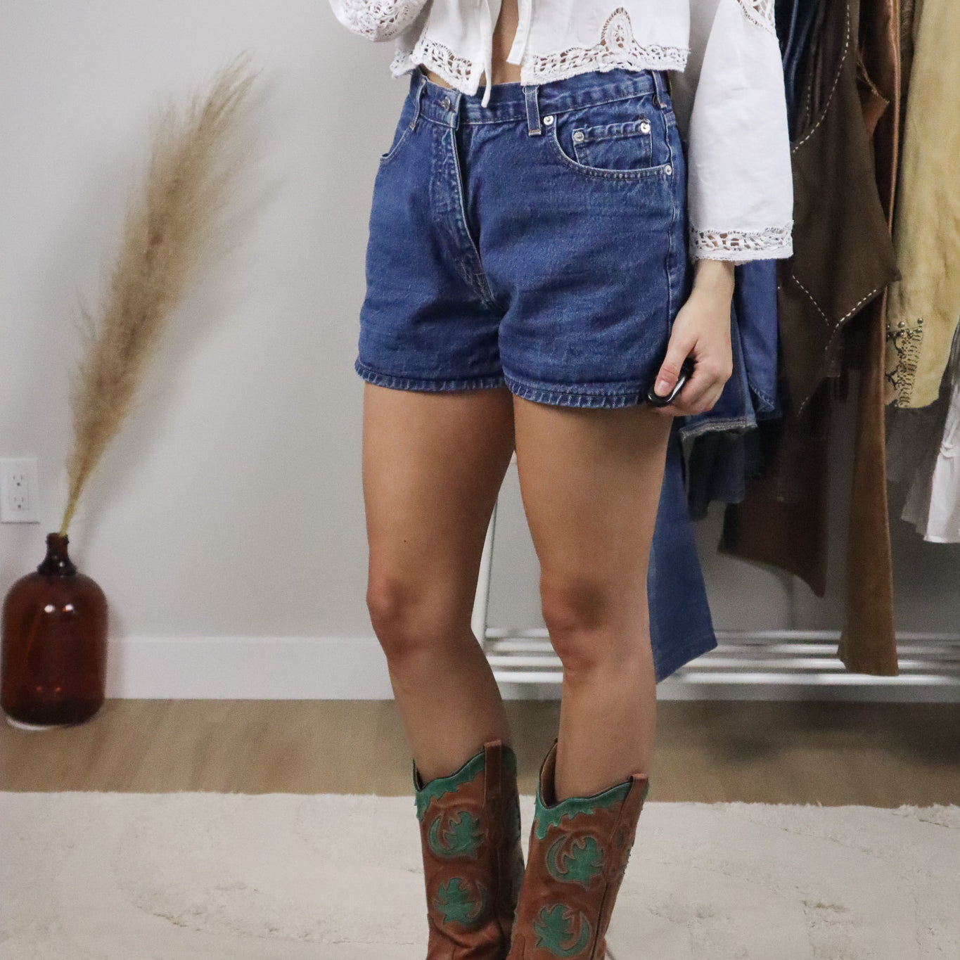 Made in Canada x Vintage x Denim Mom Shorts (10)