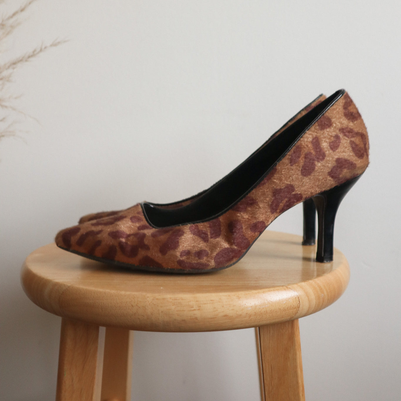 Vintage x Fabric Cheetah Print Heels (9)