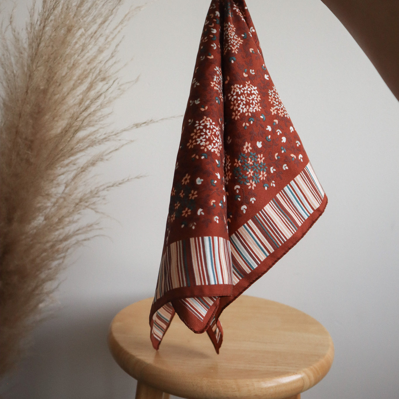 Made in Italy x Vintage x Patterned Scarf