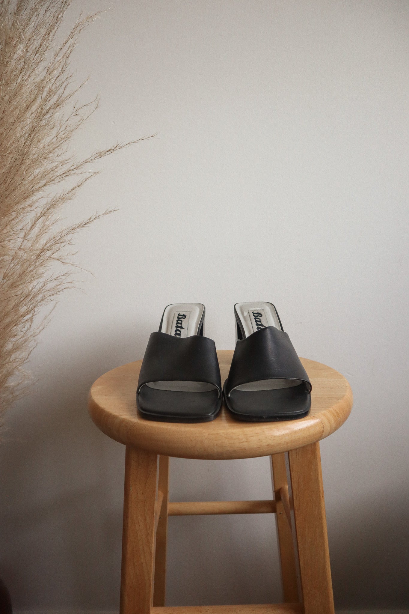 Vintage x Leather Heeled Mules (7)