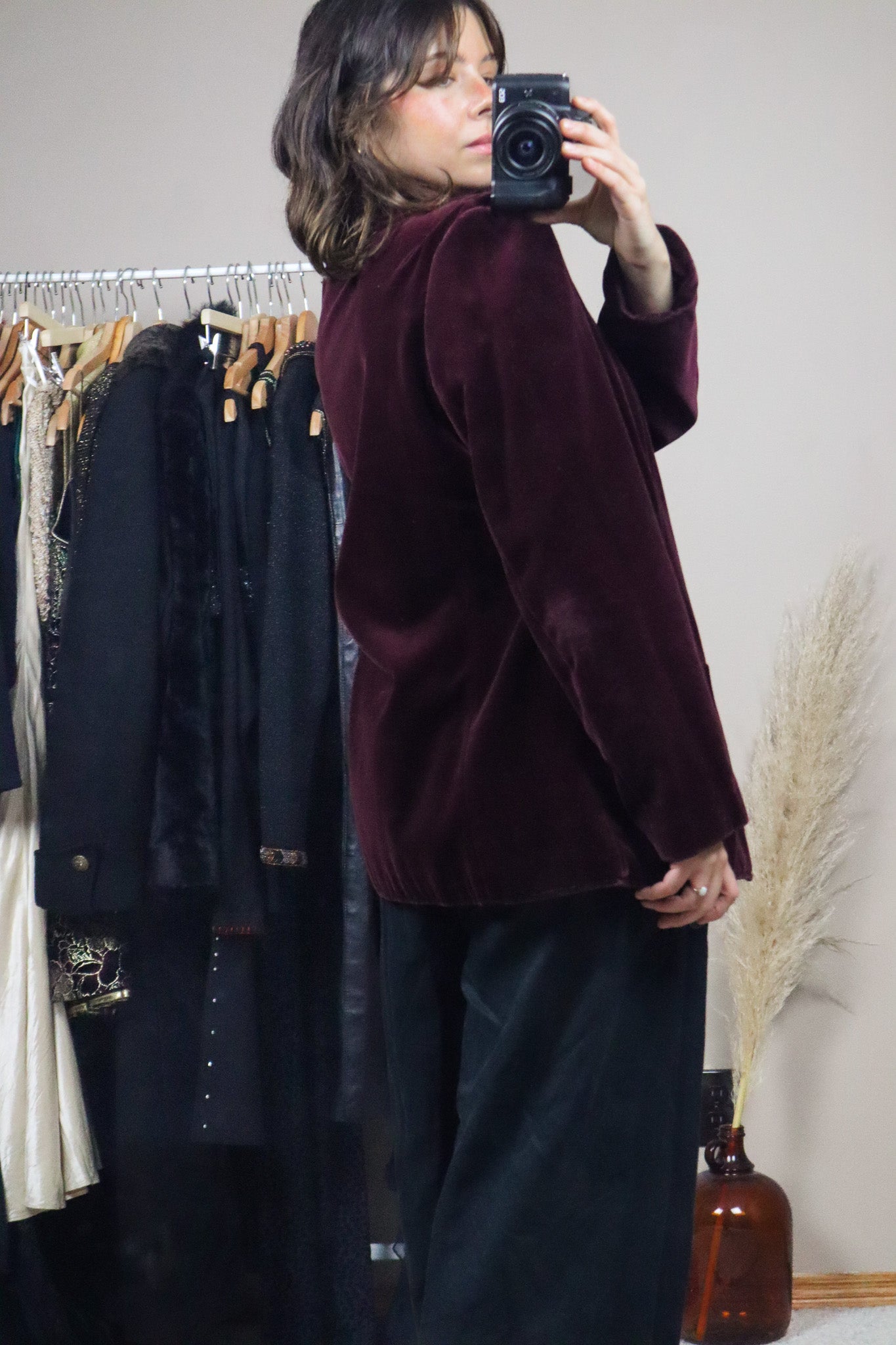 Made in Canada x Vintage x Velvet Blazer (M)