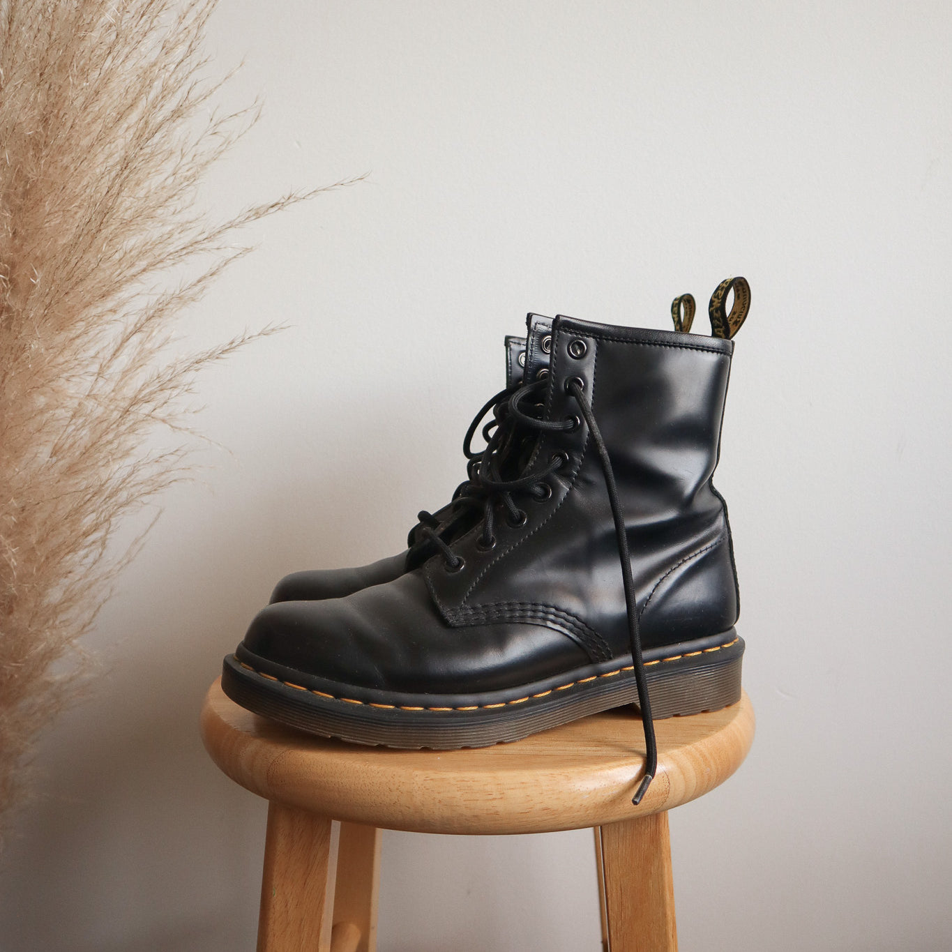 Leather x Doc Martens (7/7.5)