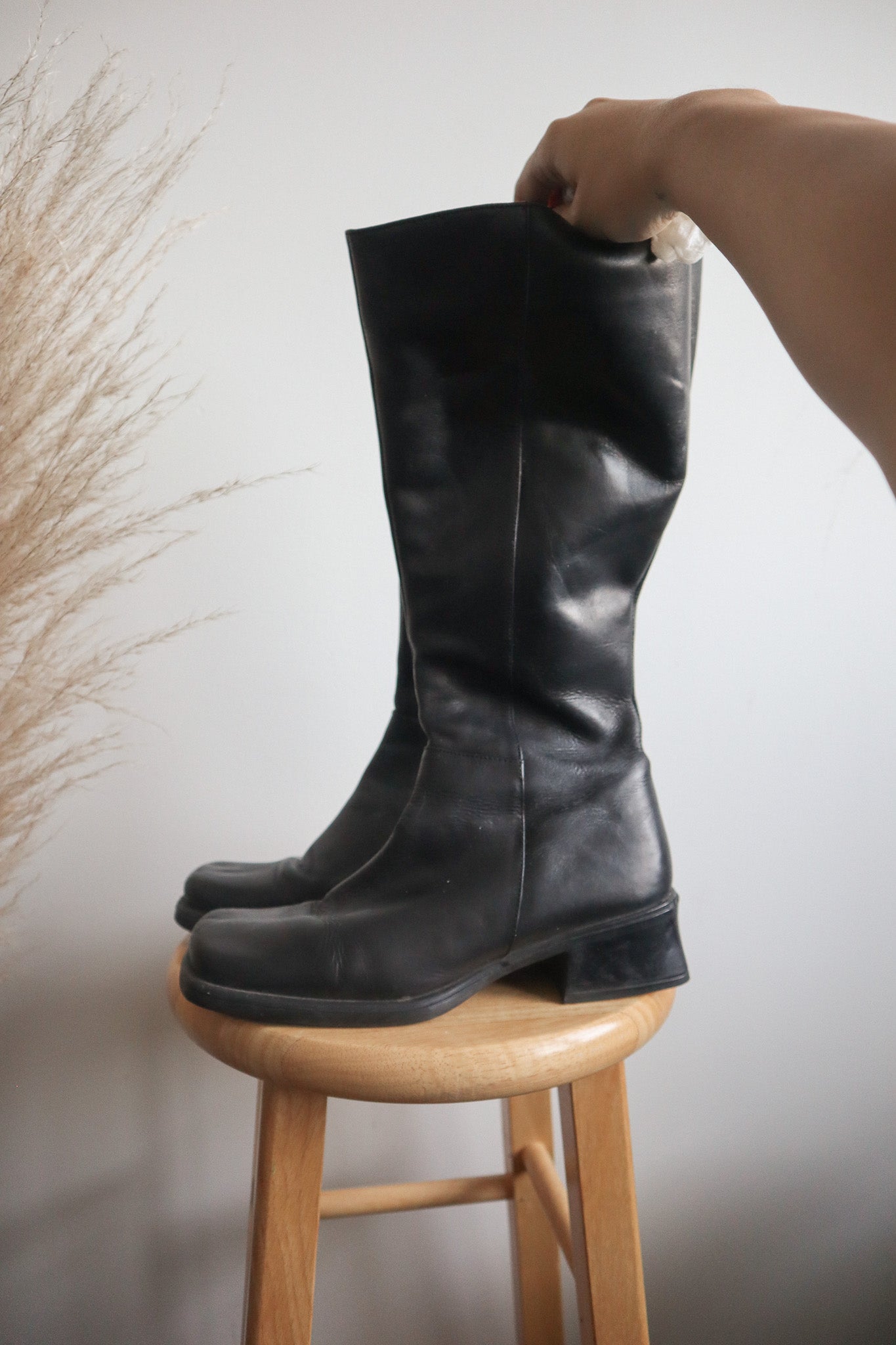 Vintage x Faux-Leather Knee High Boots (8)