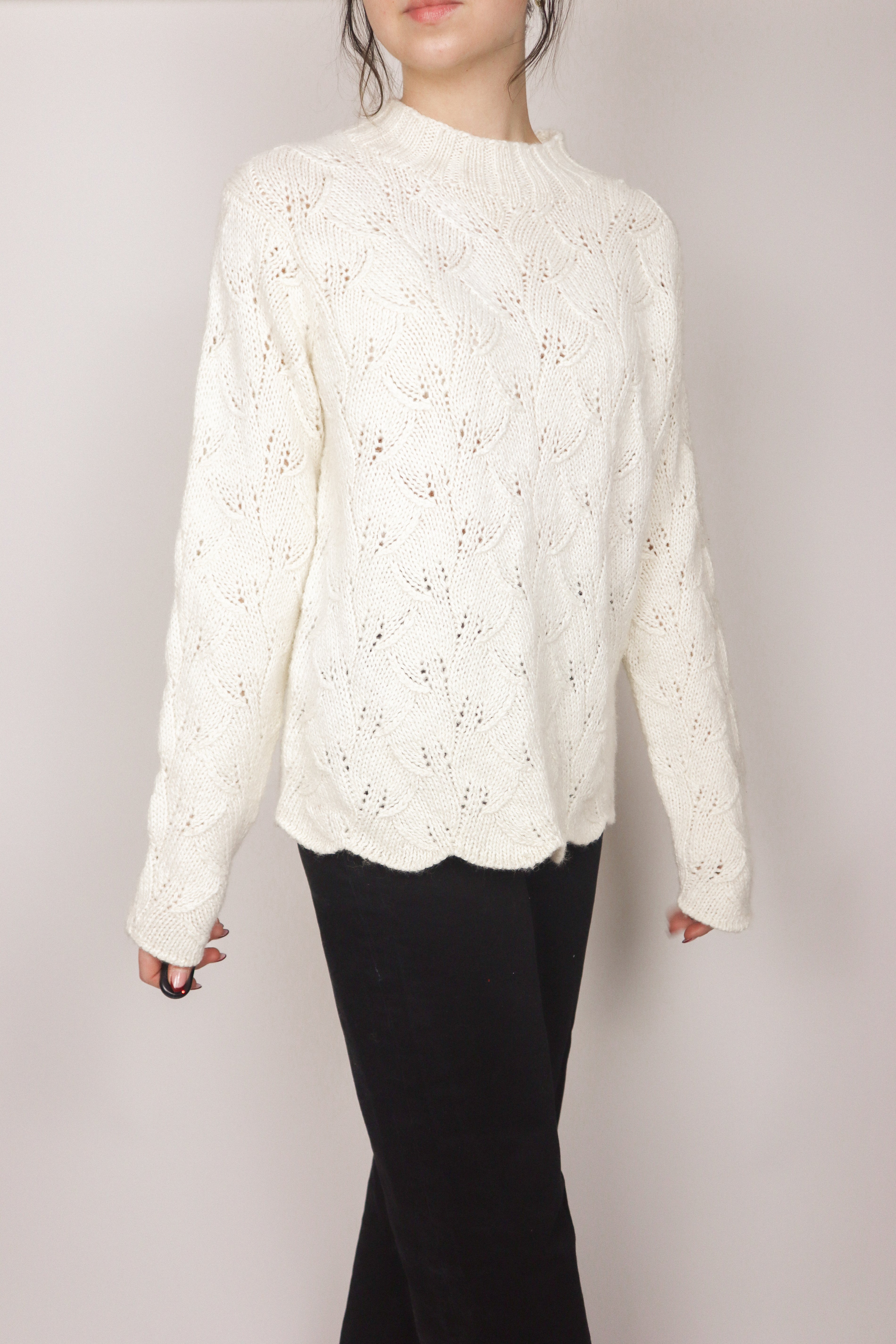 Vintage x Knit Sweater (S/M)