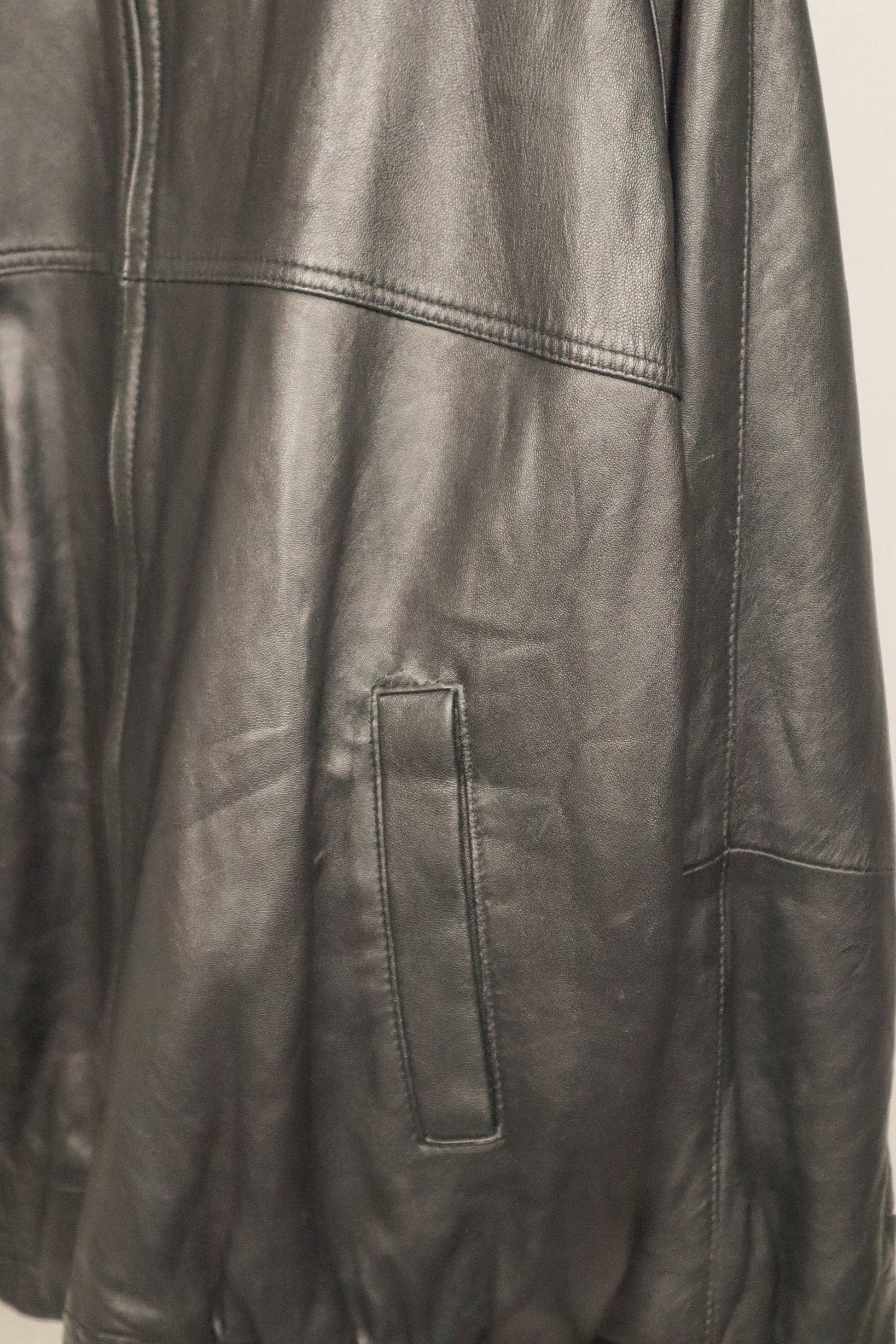Made in Canada x Vintage x Leather Bomber (L)