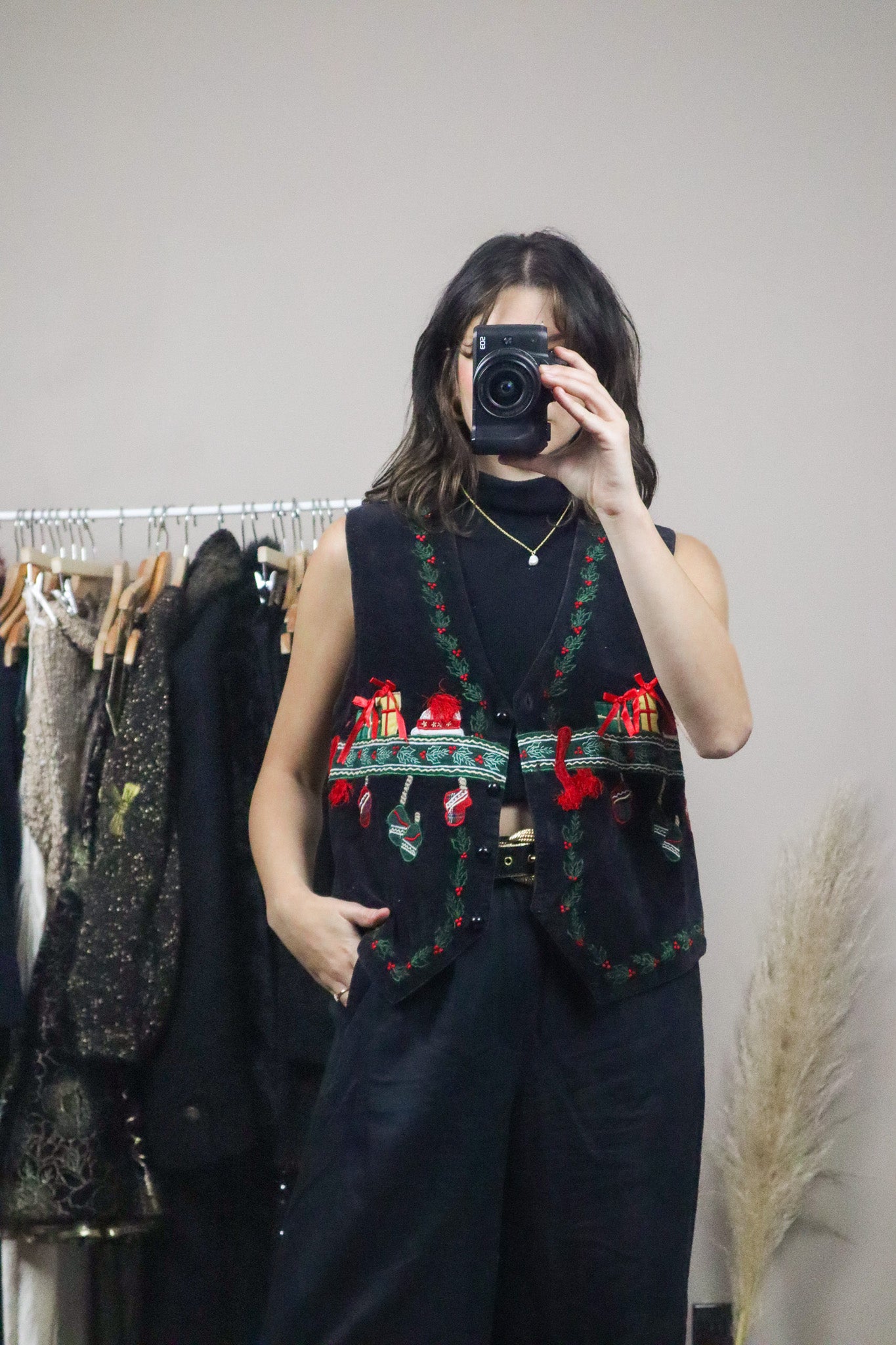 Vintage x Velvet Christmas Pattered Vest (M)