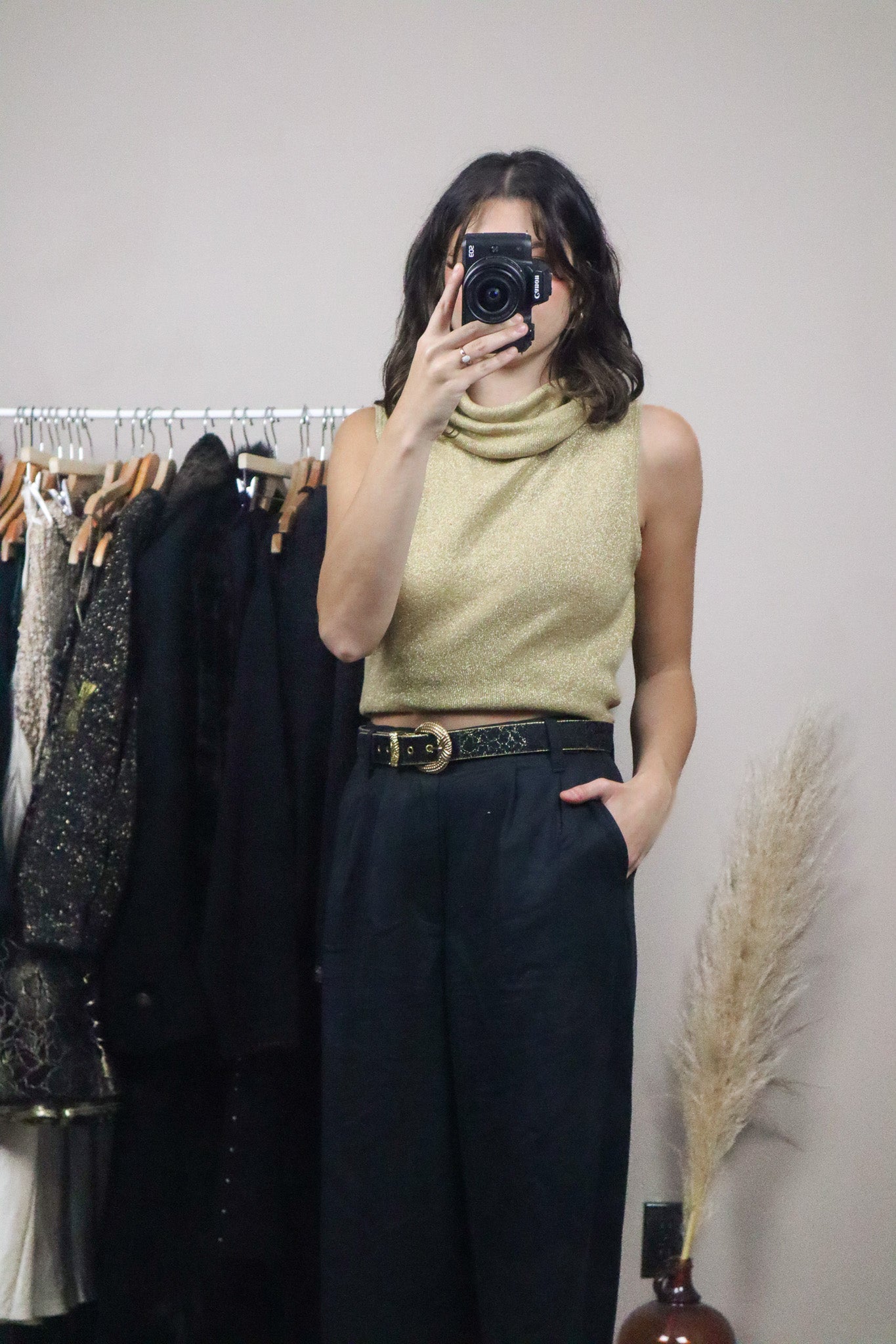Made in Korea x Vintage x Shimmer Cowl Neck Tank (M/L)