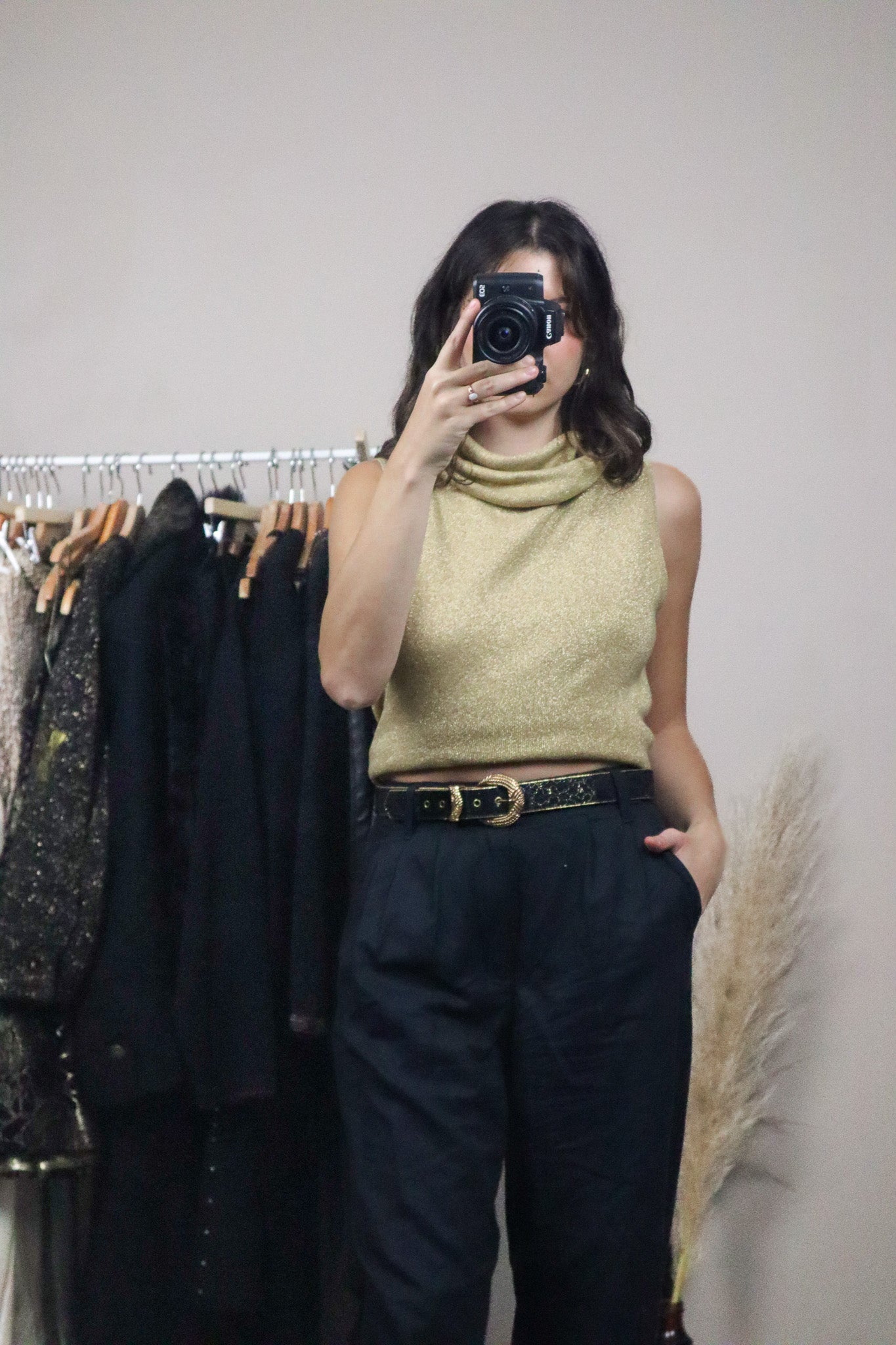 Made in Korea x Vintage x Shimmer Cowl Neck Tank (M/L)