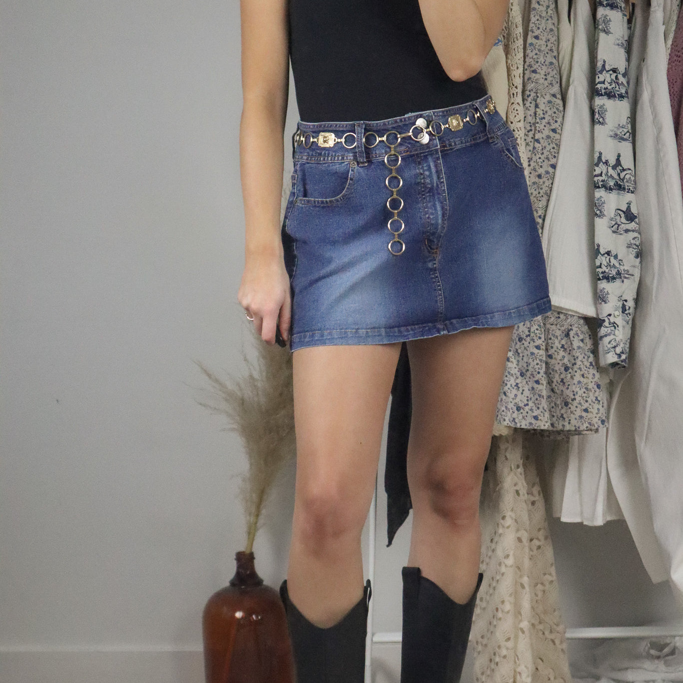 Vintage x Mini Skirt (8/10)
