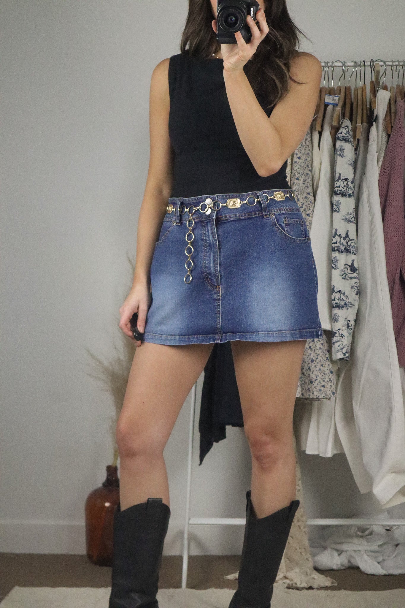 Vintage x Mini Skirt (8/10)