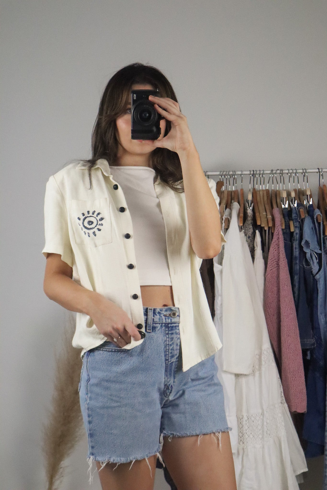 Made in Canada x Vintage x Button Up Blouse (M/L)