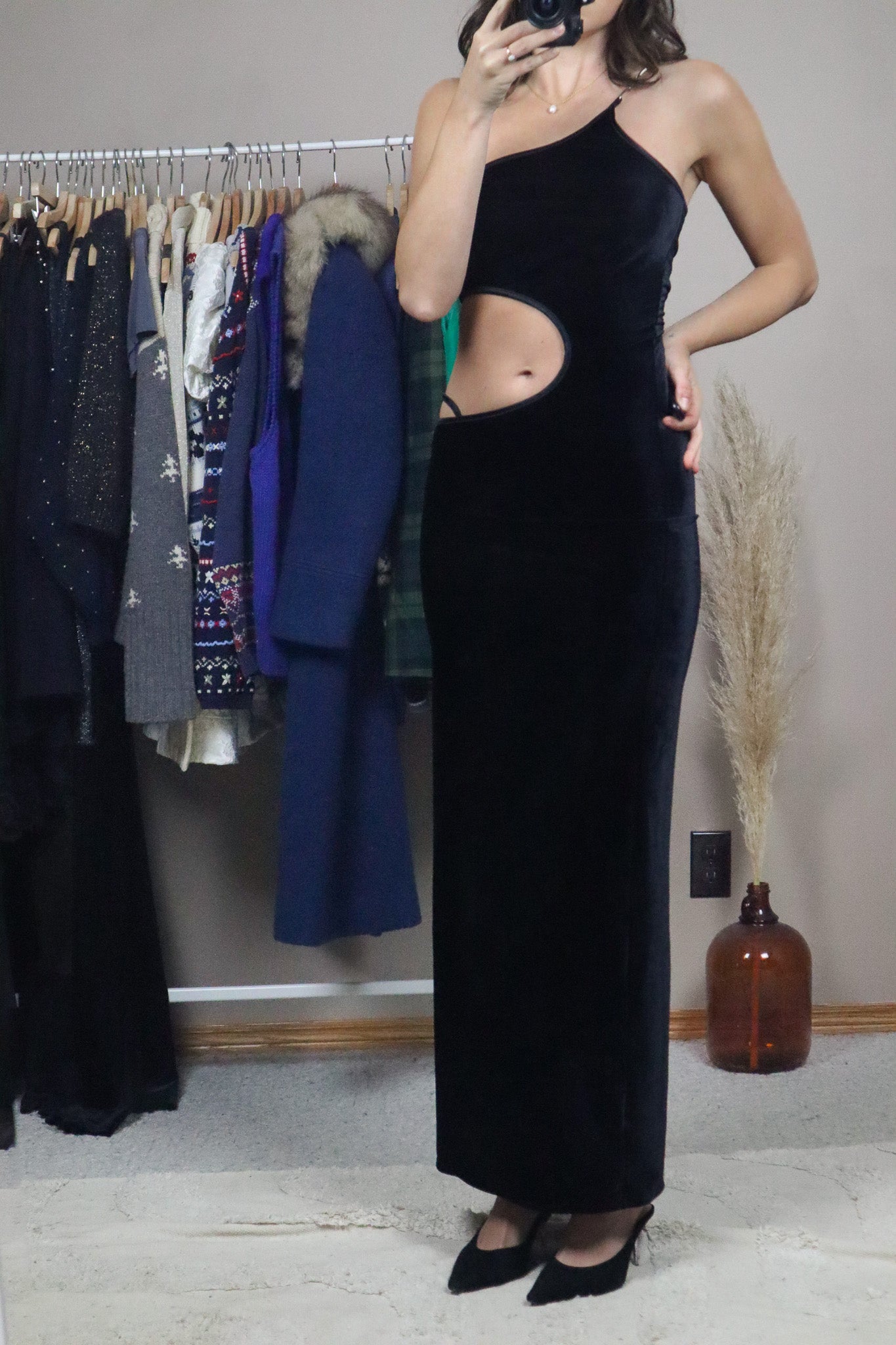 Made in USA x Vintage x Velvet Cut Out Dress (S)
