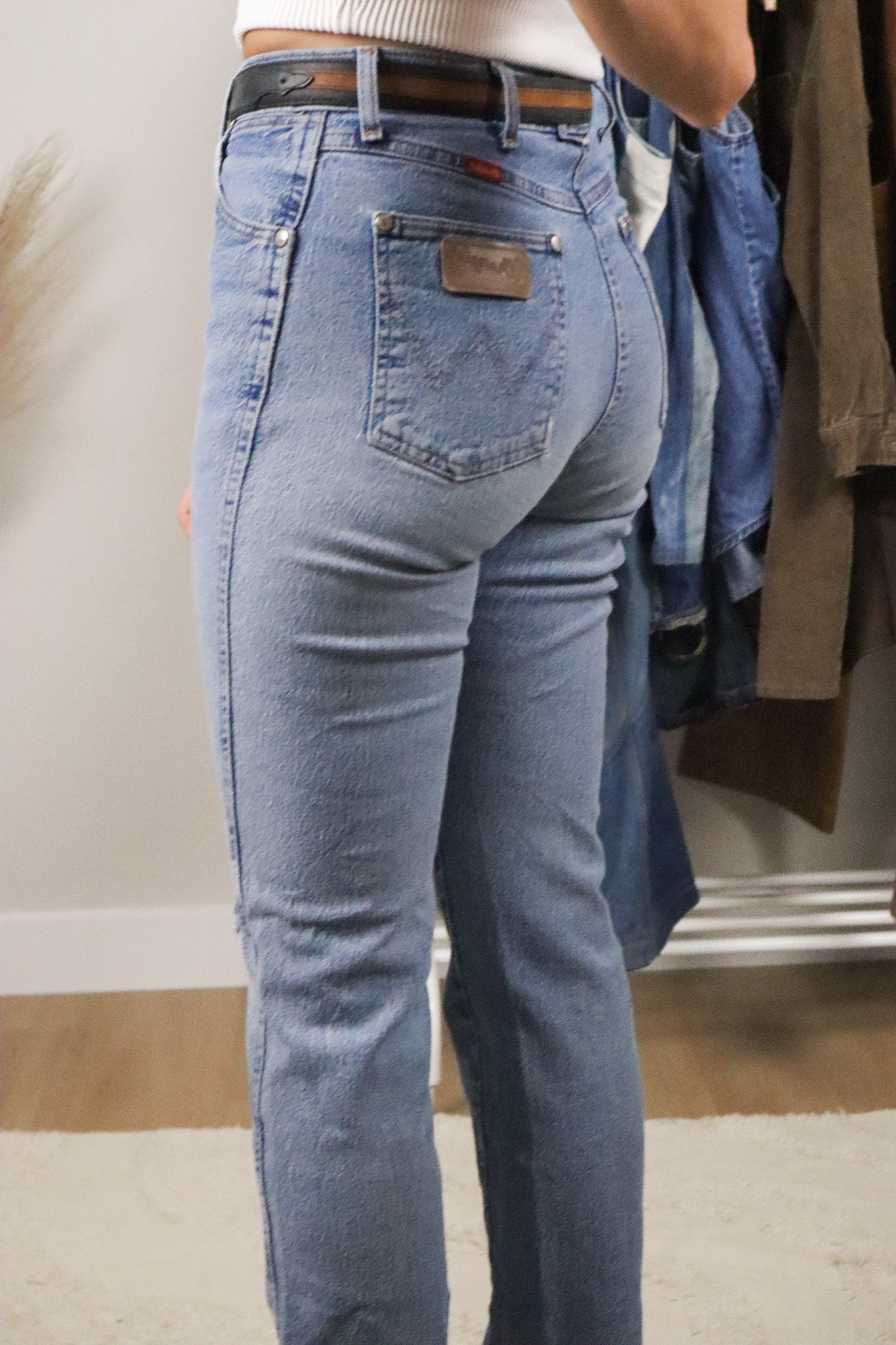 Vintage x Wrangler Jeans (2)