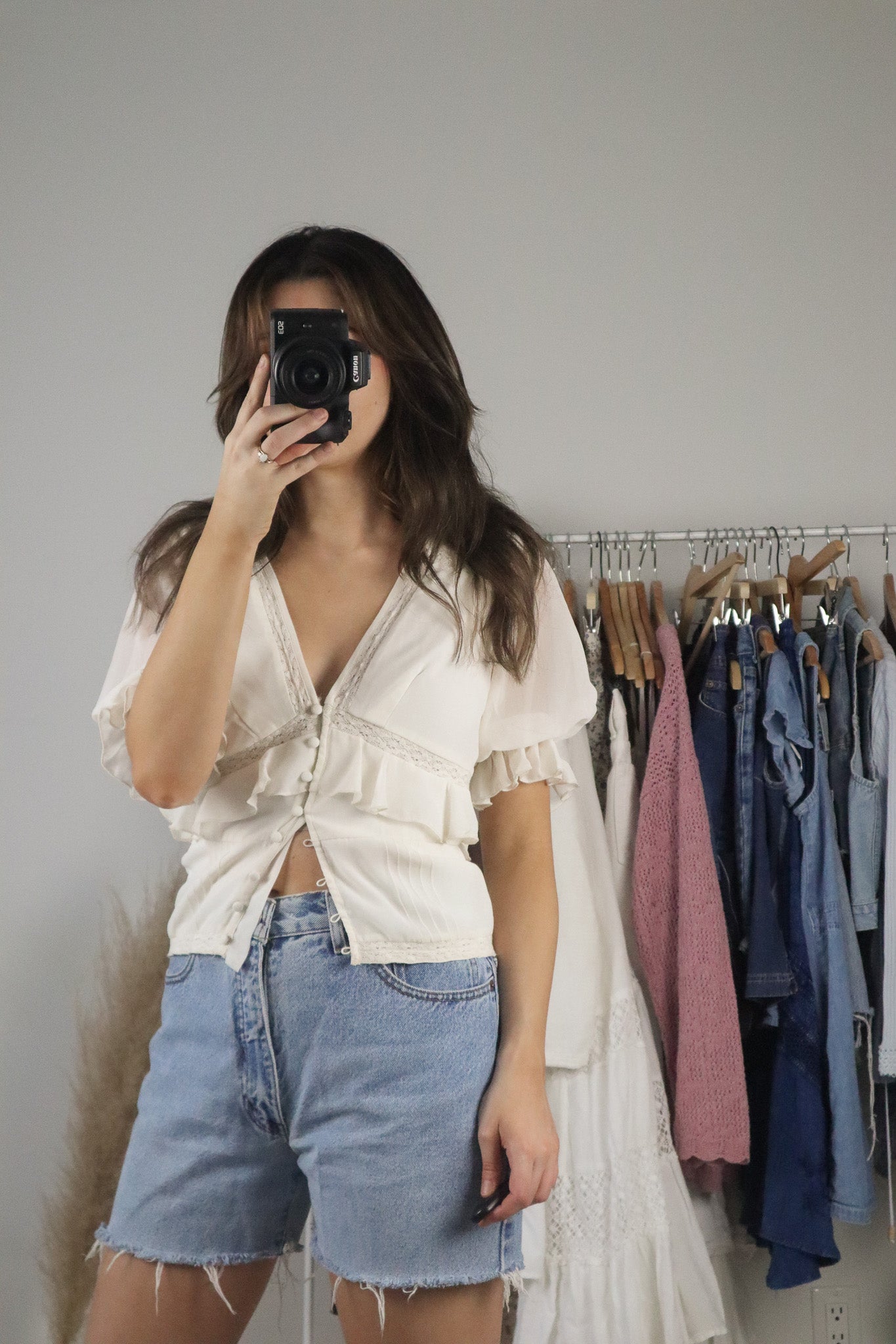 Modern x Button Up Lace Blouse (4)