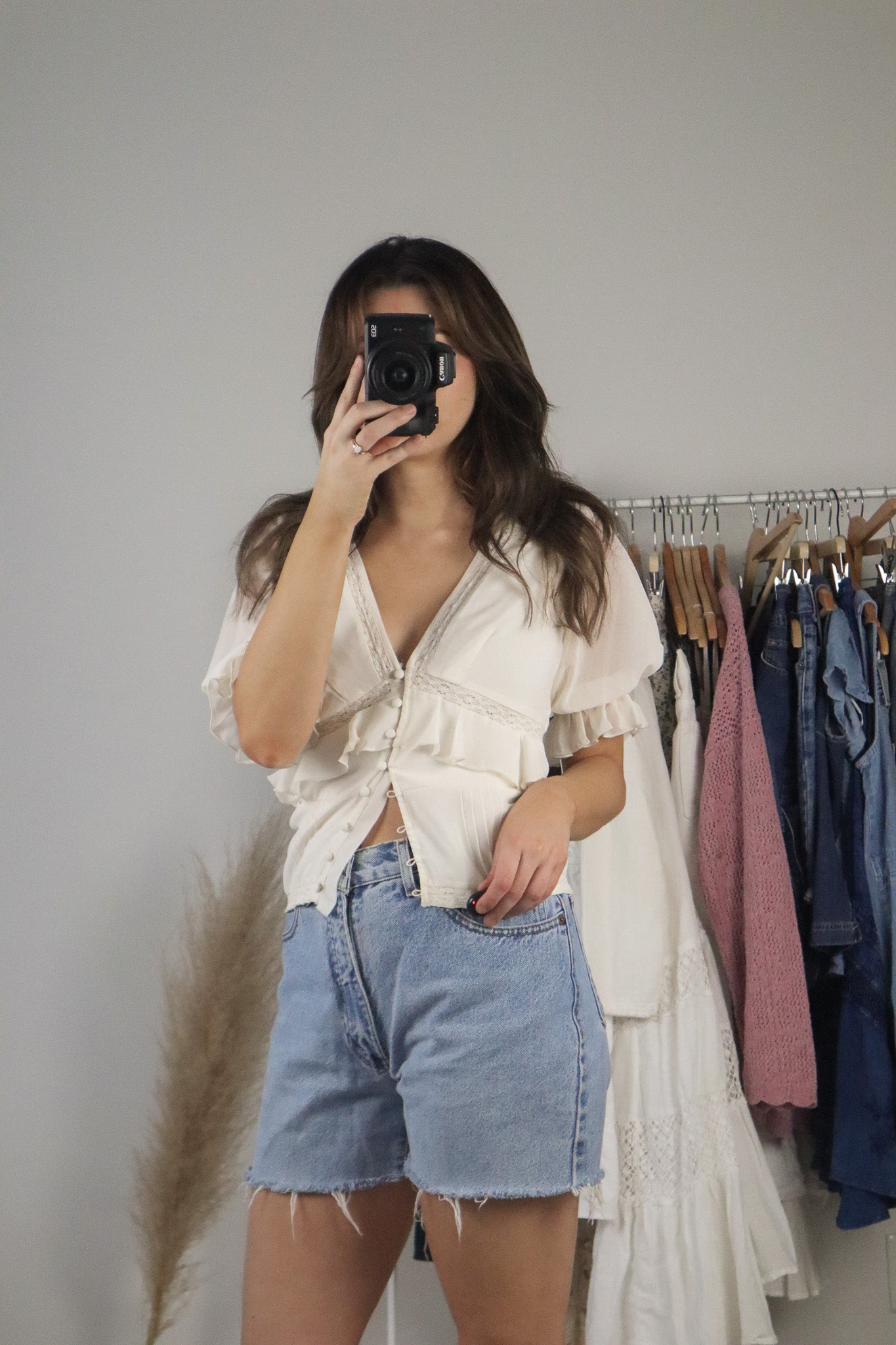 Modern x Button Up Lace Blouse (4)