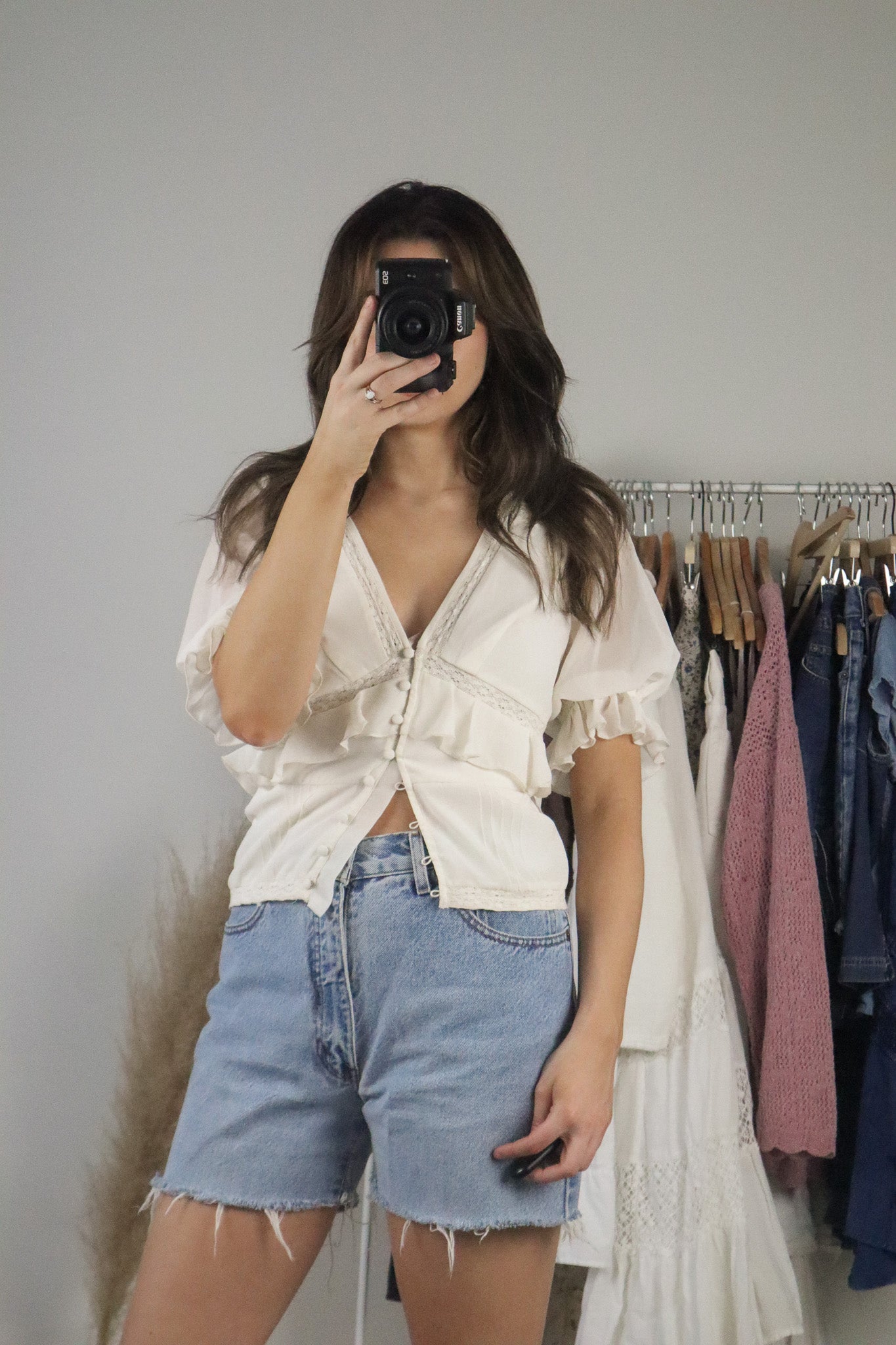 Modern x Button Up Lace Blouse (4)