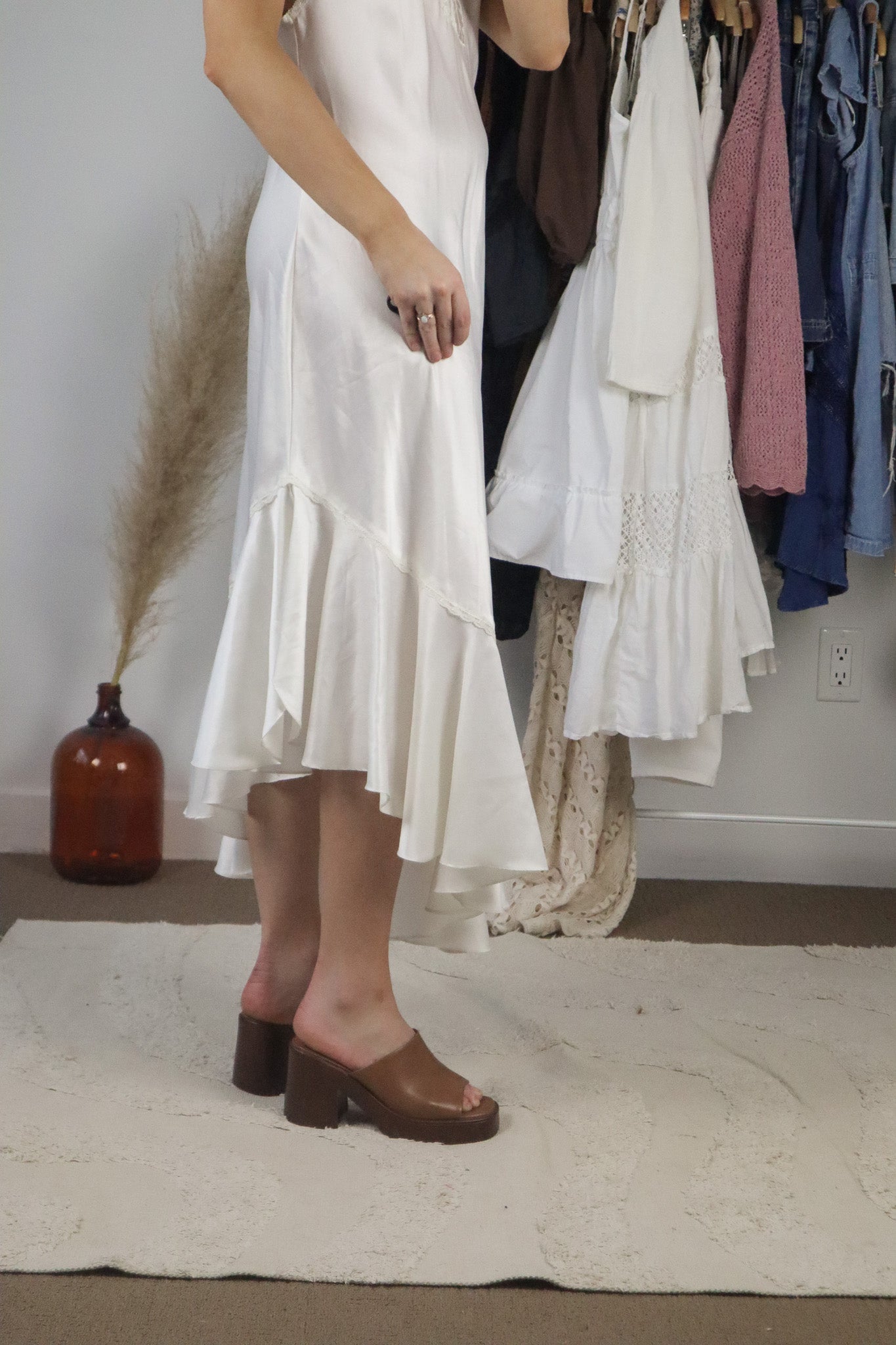 Vintage x Lace Maxi Slip Dress (M/L)