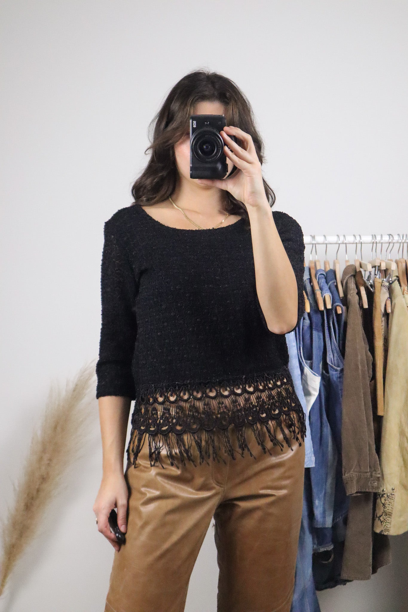 Made in Canada x Vintage x Lace & Fringe Top (M)