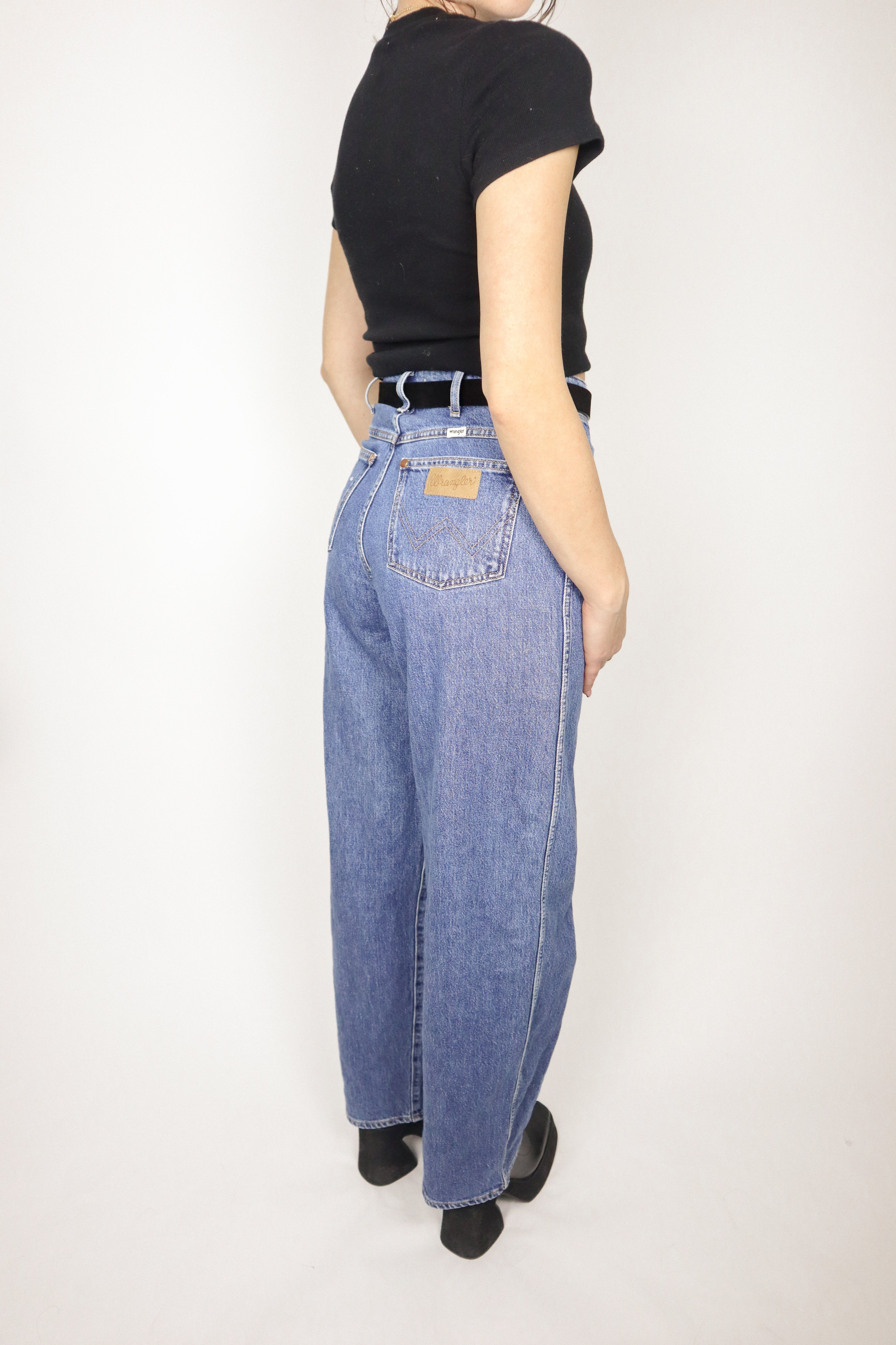 Wrangler x Barrel Jeans (2/4)