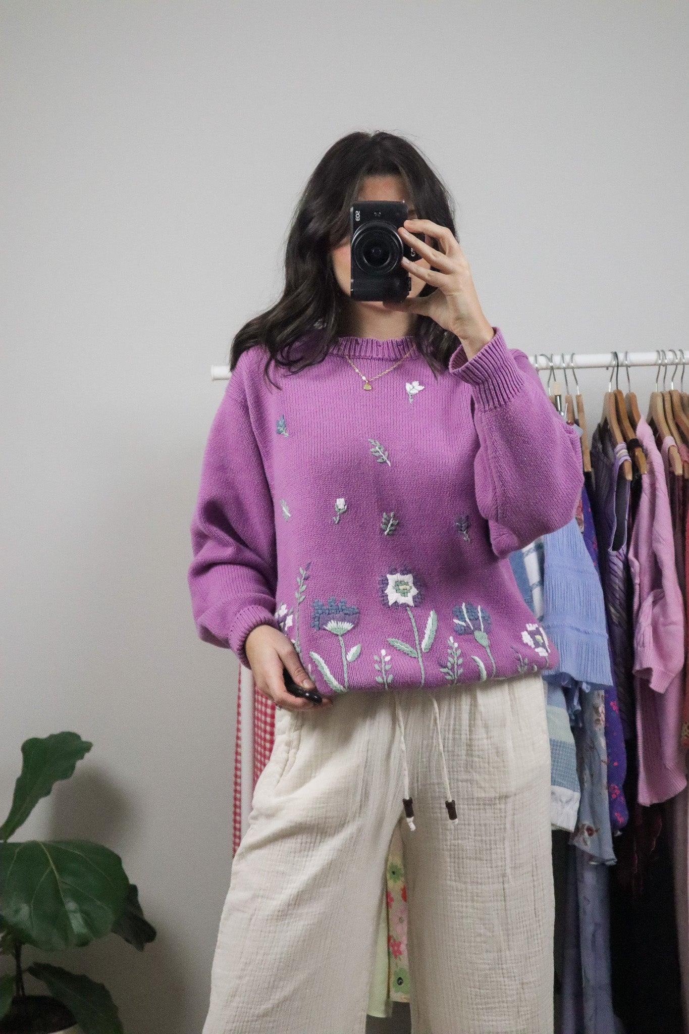 Vintage x Cotton Embroidered Flower Knit (M)