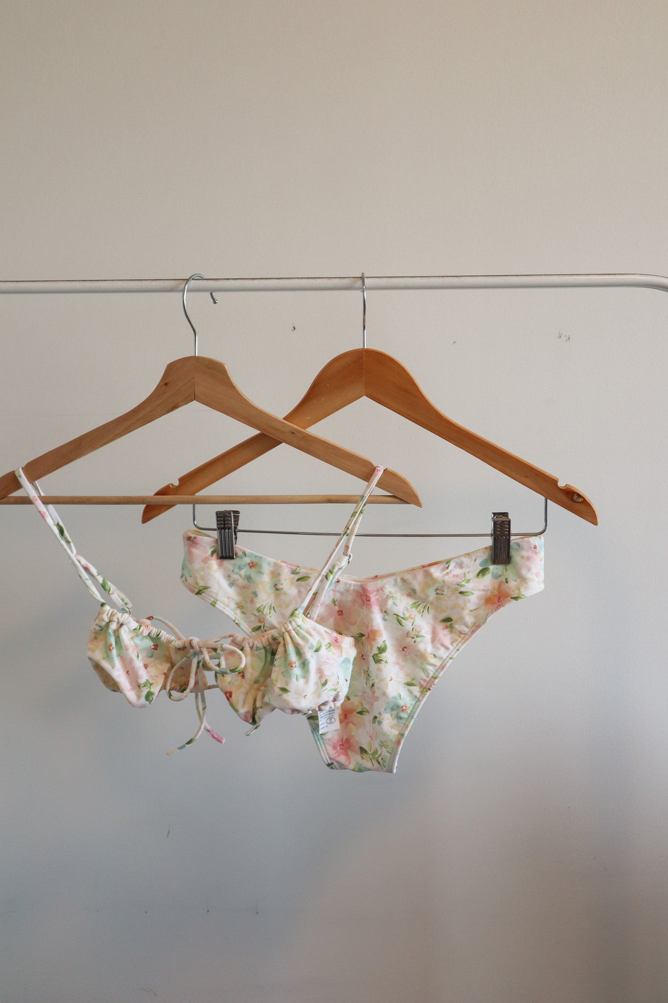 Modern x Three Piece Bikini Set (S)