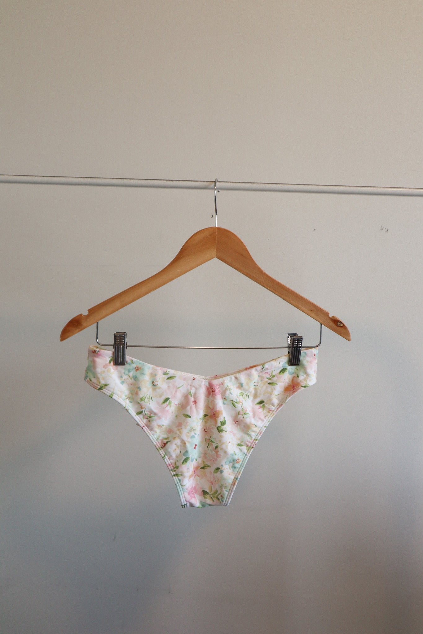 Modern x Three Piece Bikini Set (S)