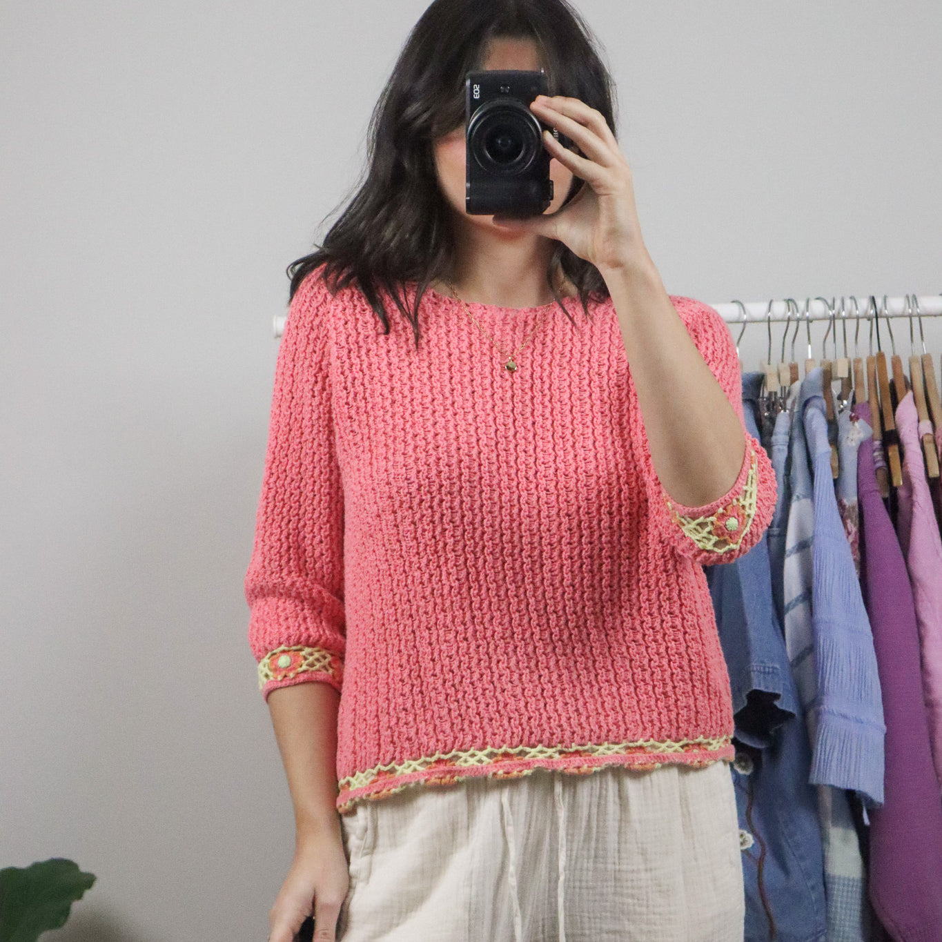Vintage x Hand Crochet Short-Sleeve Knit Sweater (M)