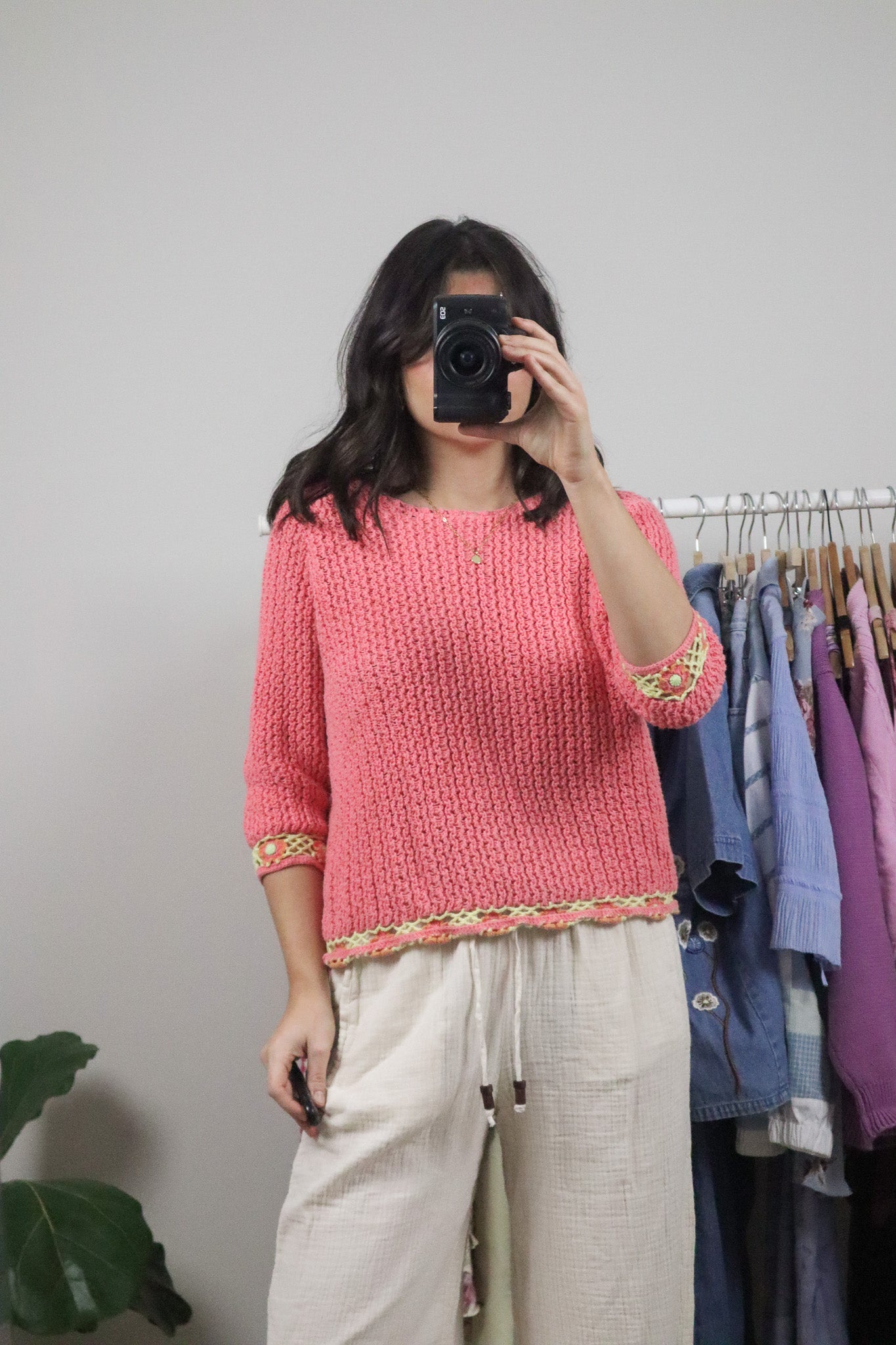 Vintage x Hand Crochet Short-Sleeve Knit Sweater (M)