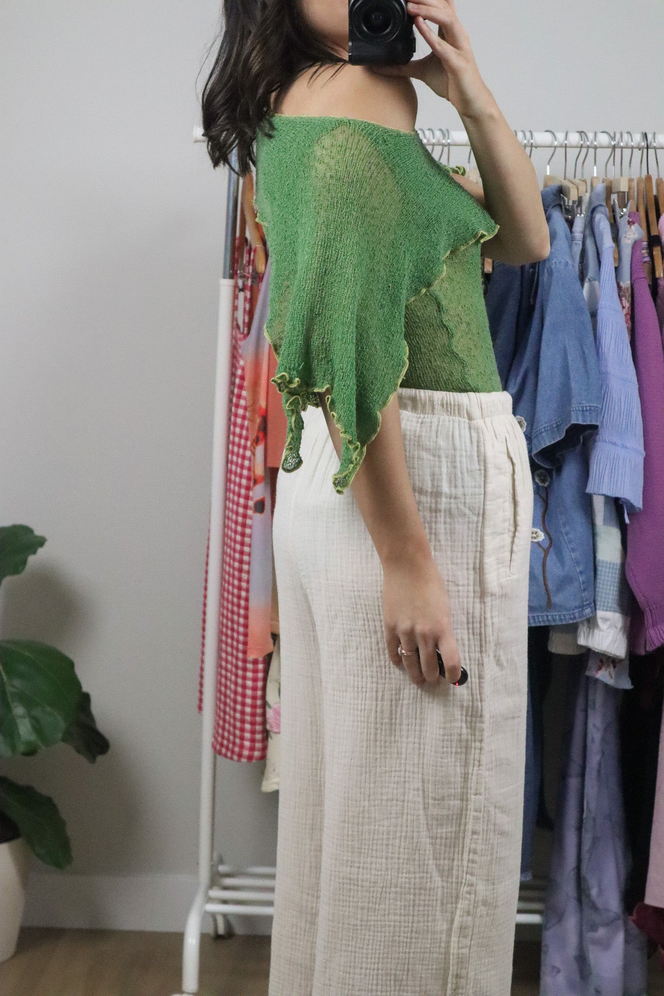 Vintage x Off The Shoulder Knit Top (S)