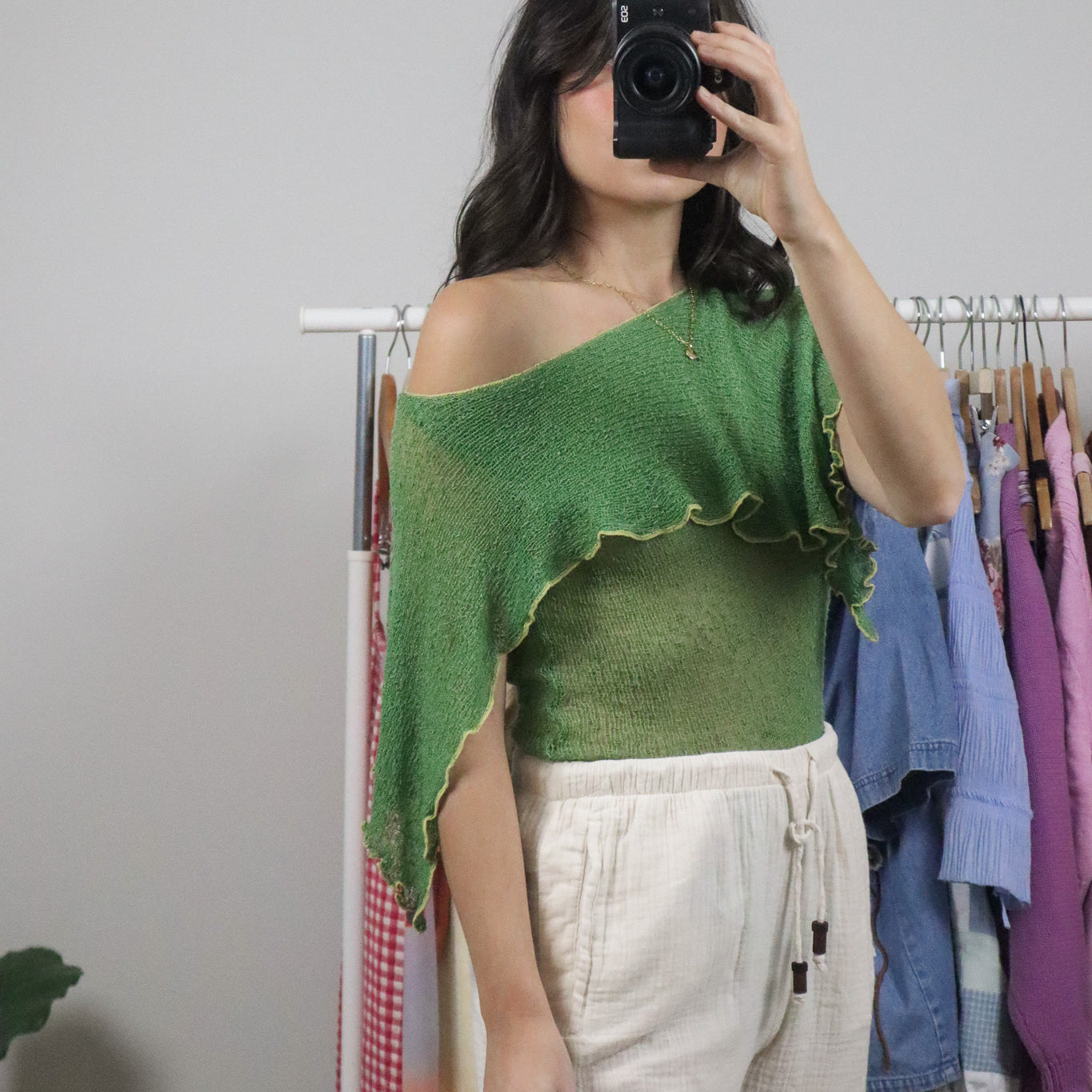 Vintage x Off The Shoulder Knit Top (S)