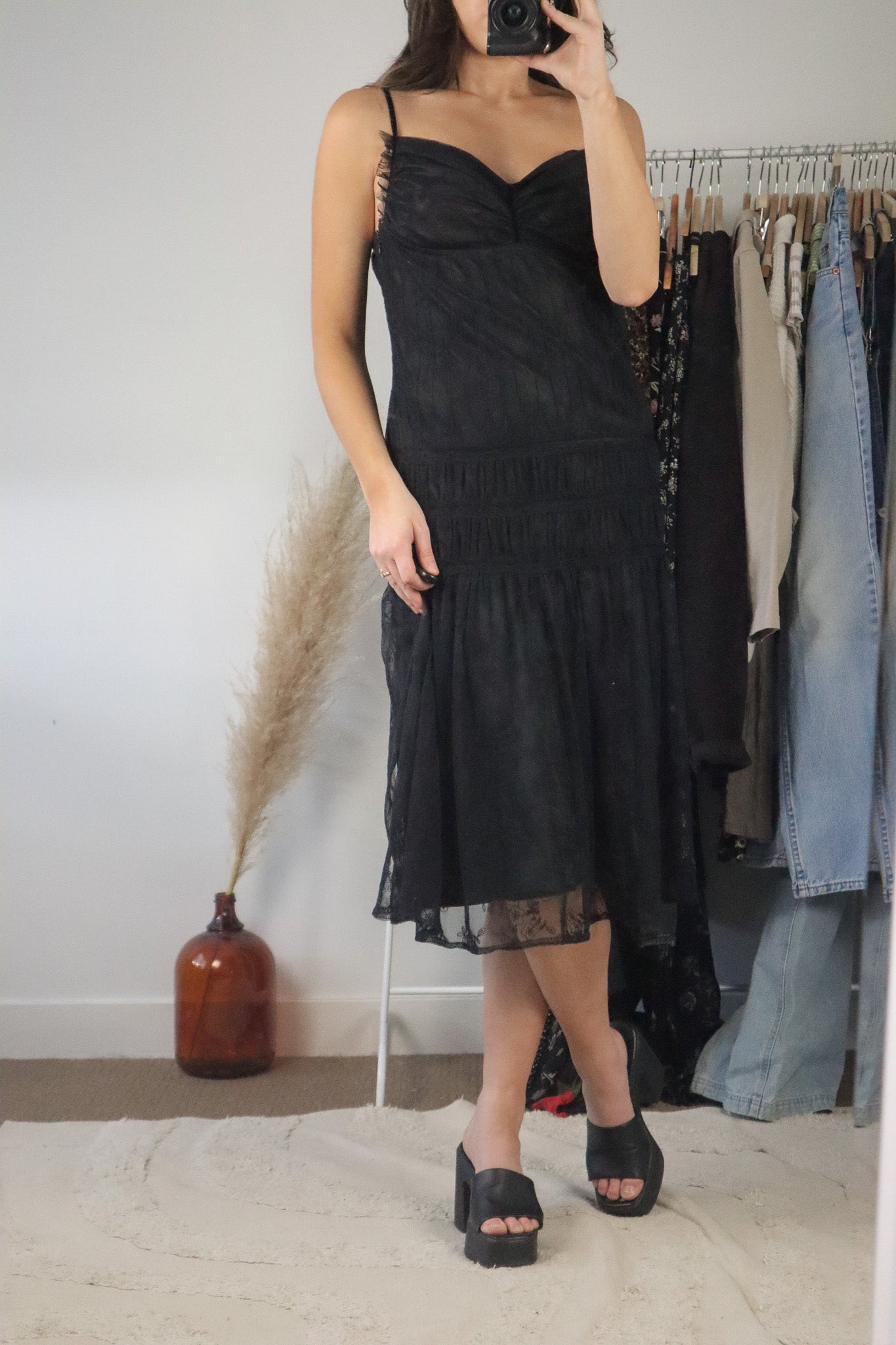 Vintage x Lace Midi Dress (8)