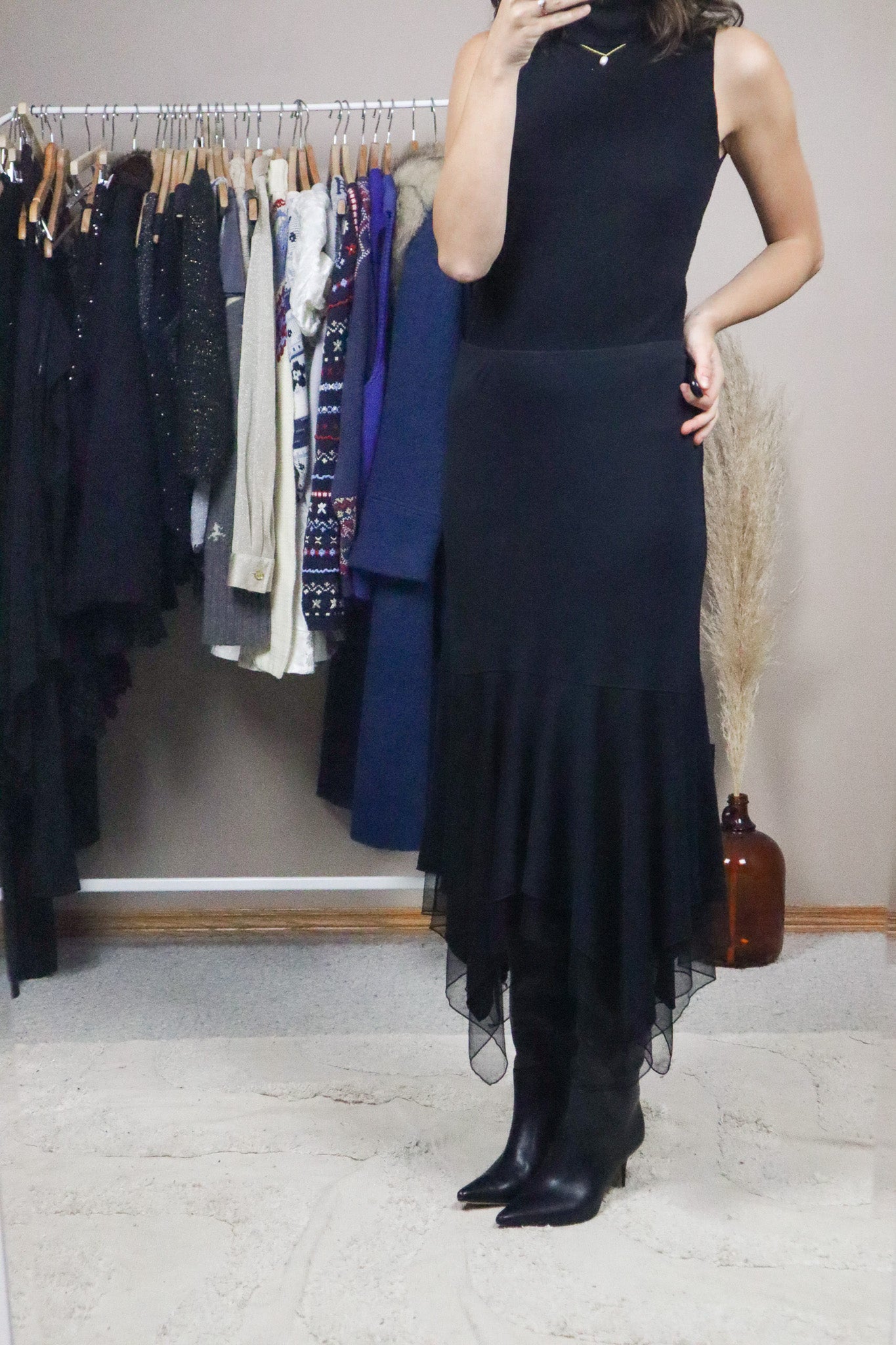 Vintage x Asymmetrical Midi Skirt (8/10)