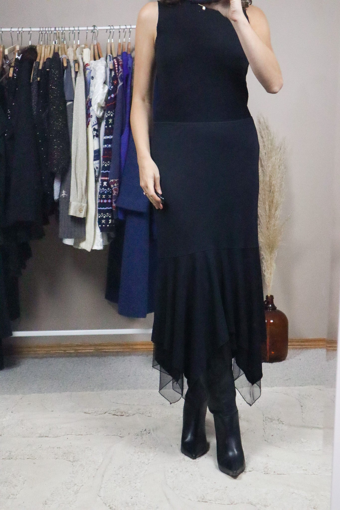 Vintage x Asymmetrical Midi Skirt (8/10)