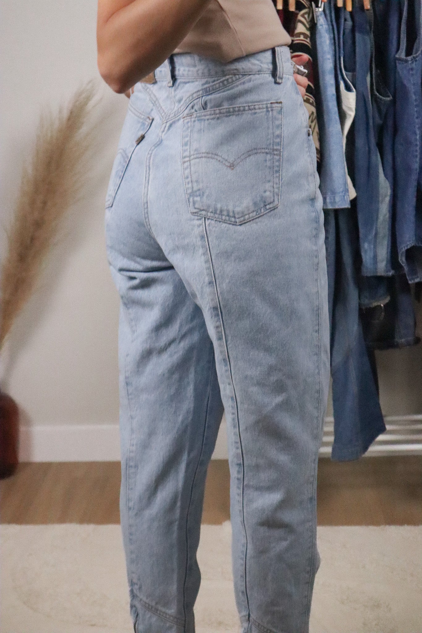 Vintage x Western-Style Levi's Jeans (14)