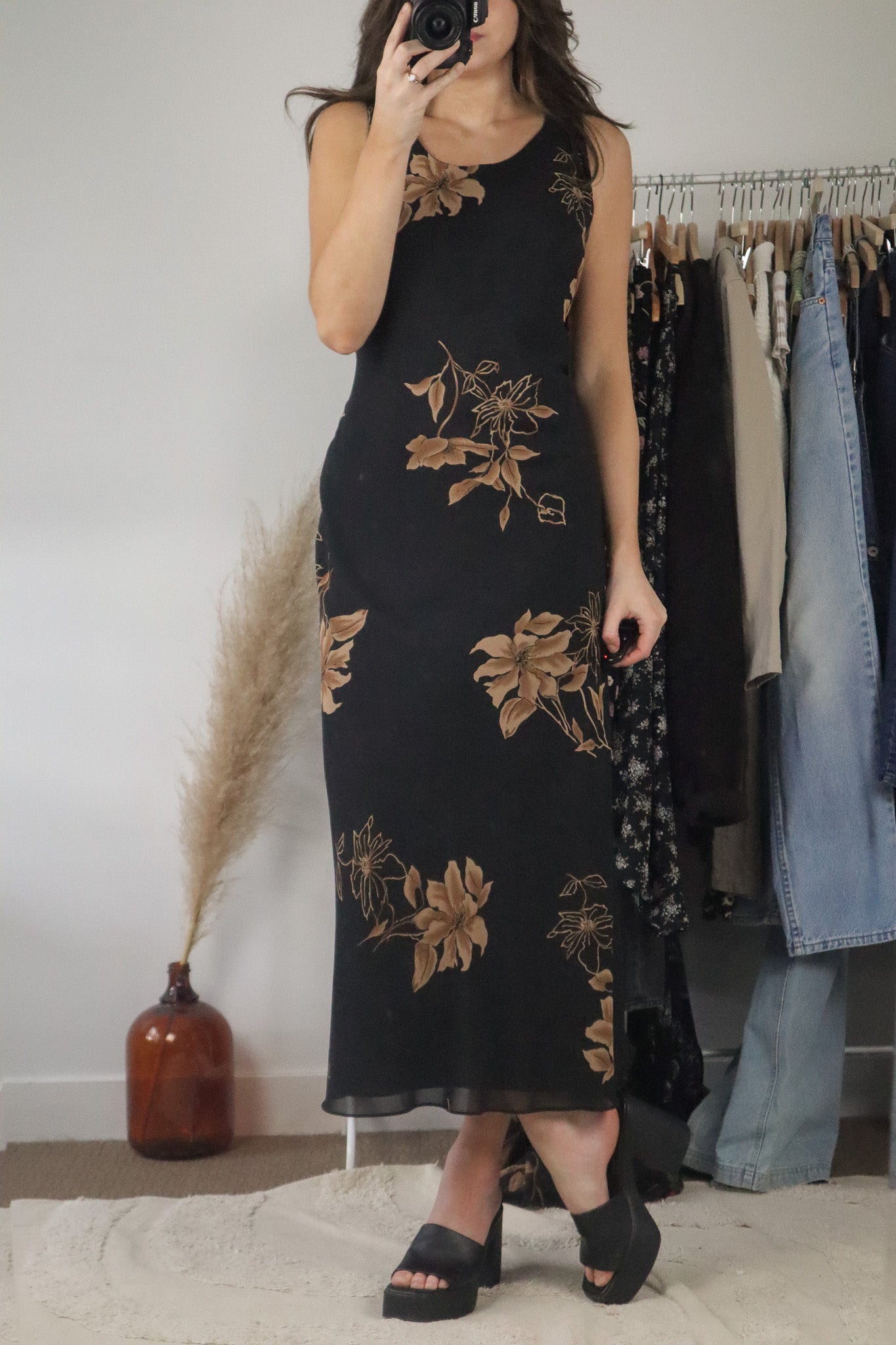 Vintage x Maxi Floral Dress (M)