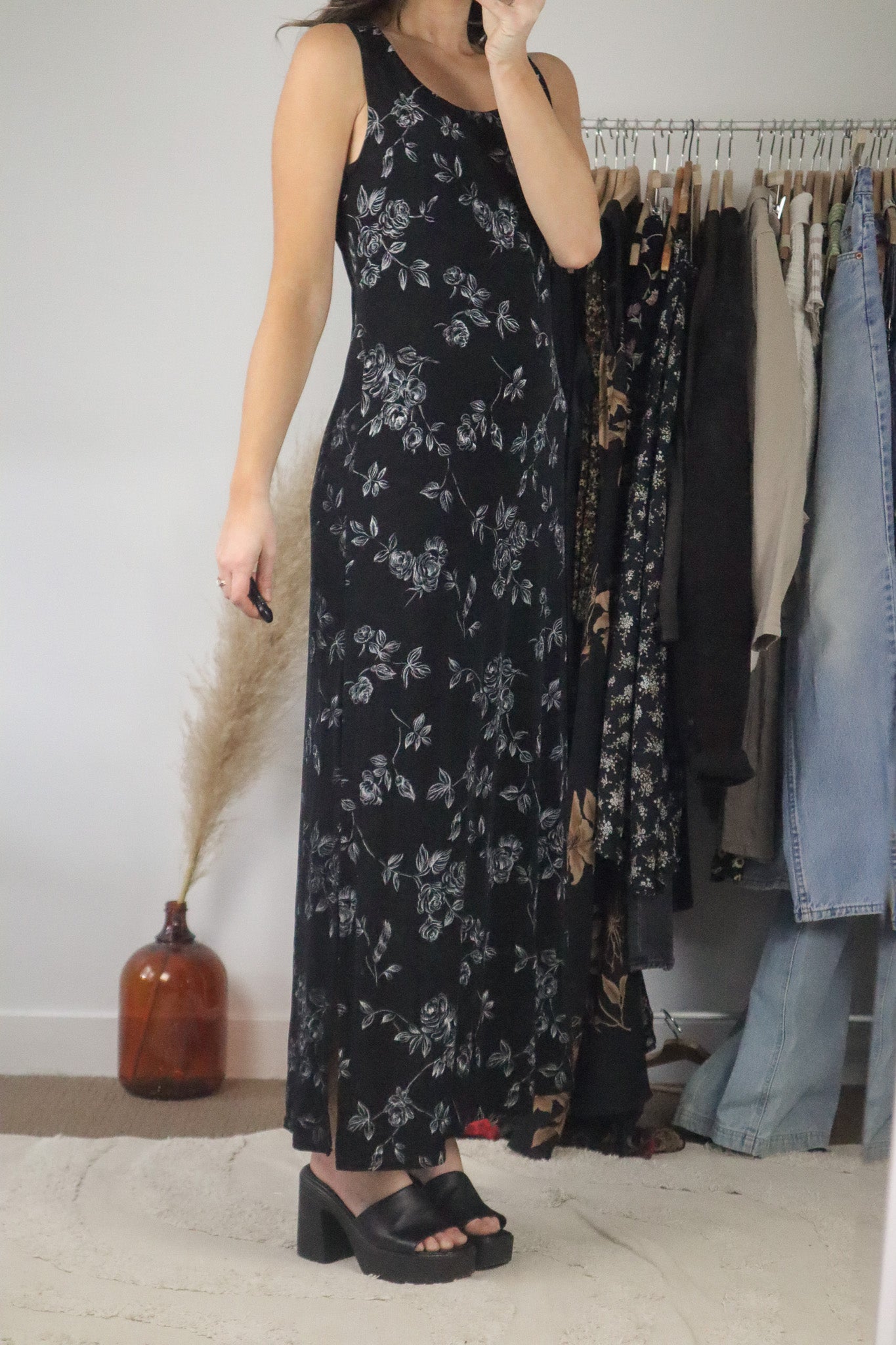 Made in Canada x Vintage x Floral Maxi Dress (6)