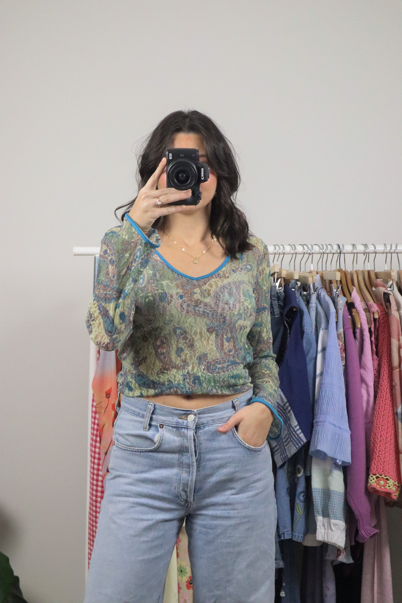 Made in Canada x Vintage x Paisley Lace Bell-Sleeve Top (M)