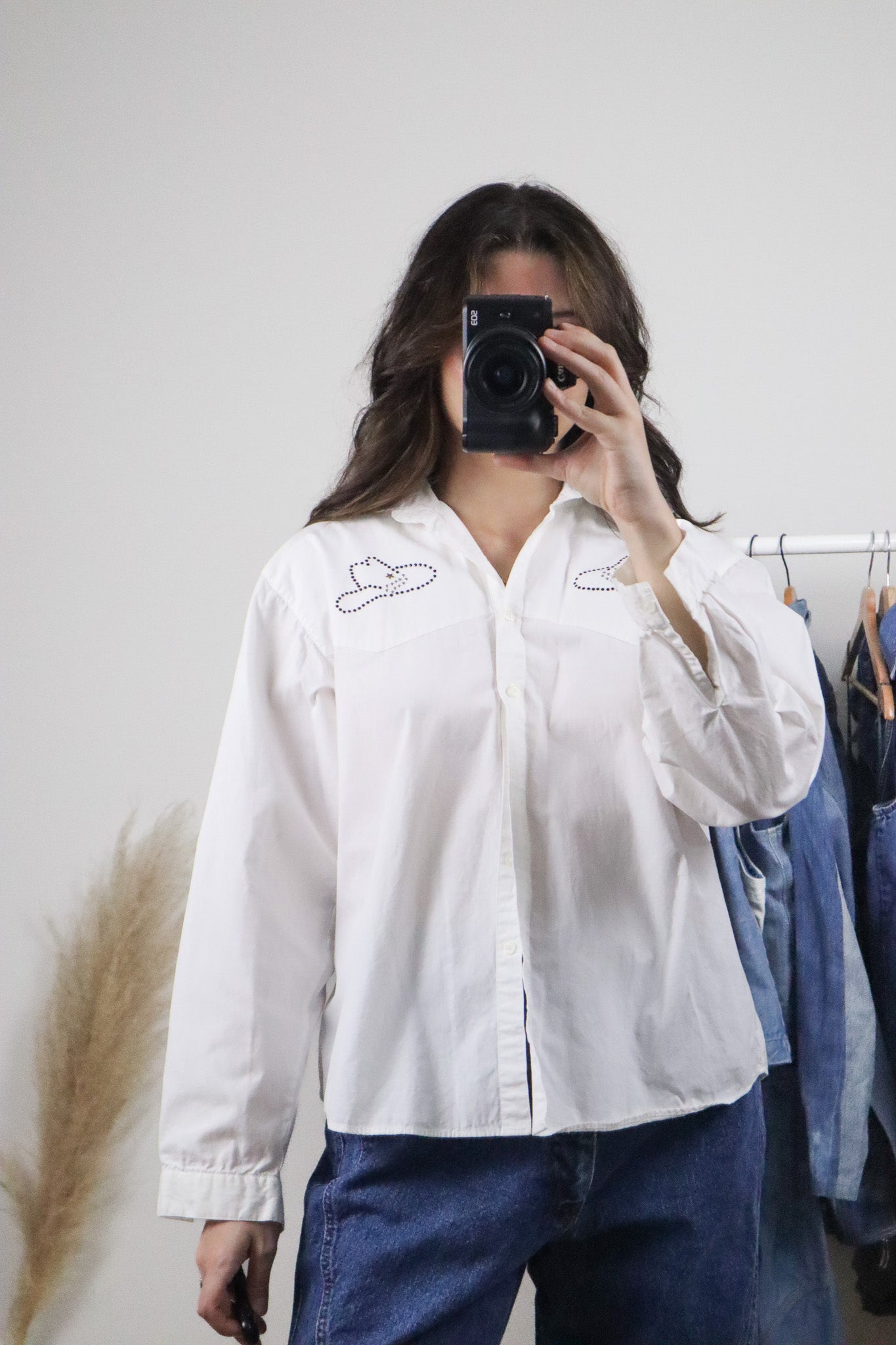 Made in Canada x Vintage x Cotton Studded Button Up (M)
