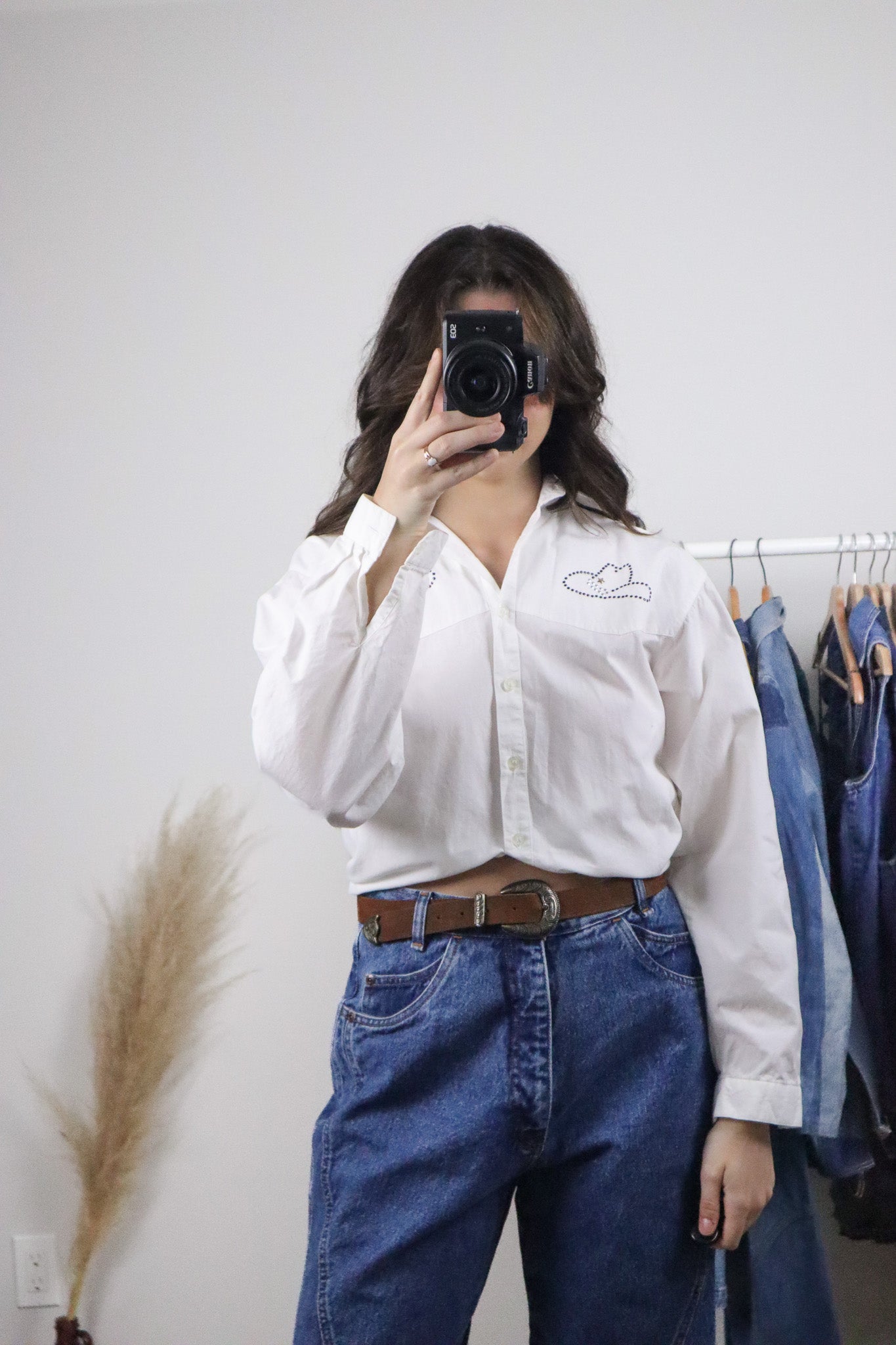 Made in Canada x Vintage x Cotton Studded Button Up (M)