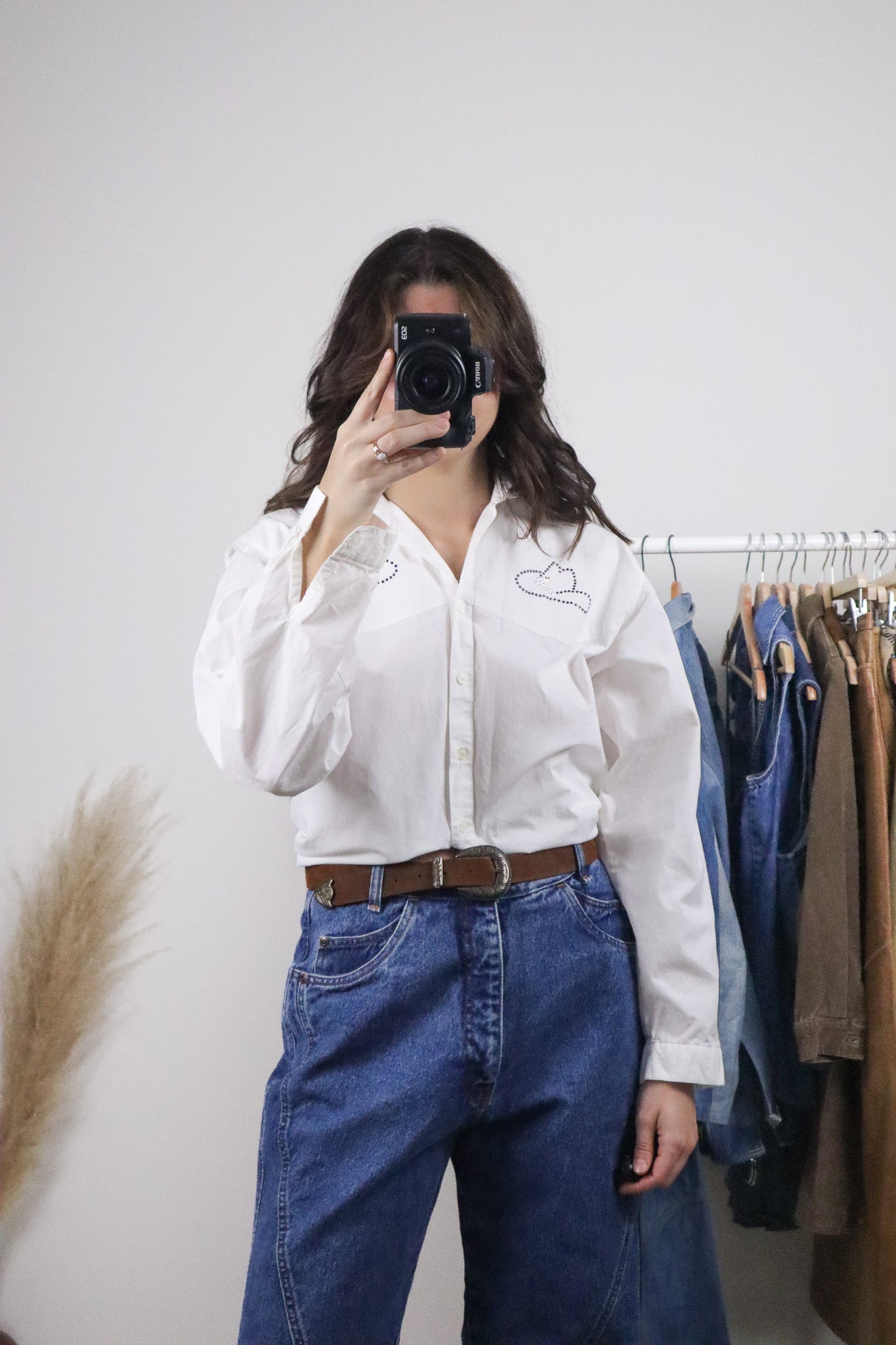 Made in Canada x Vintage x Cotton Studded Button Up (M)