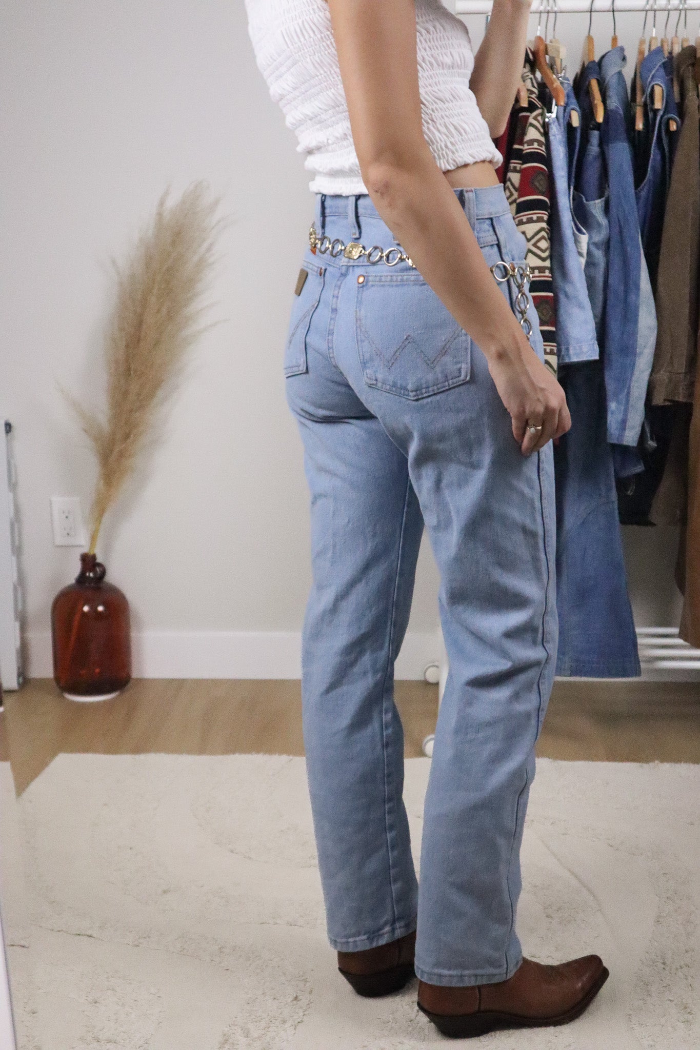 Vintage x Wrangler Jeans (2/4)