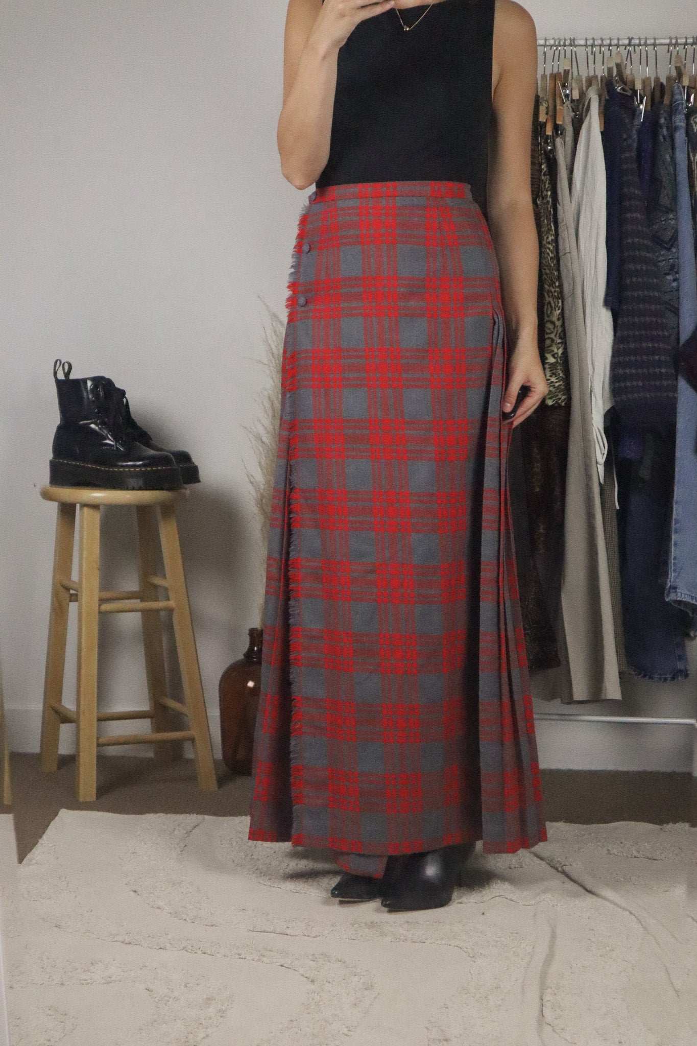 Made in Canada x Vintage 70s x Wool Plaid Maxi Skirt (S)