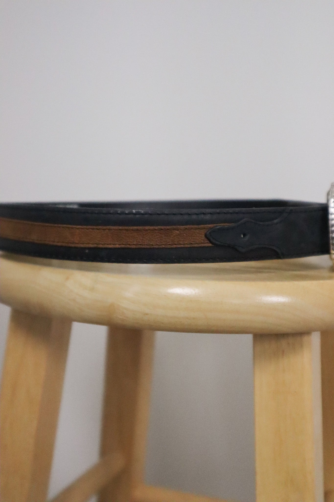Vintage x Leather Brown & Black Belt (XS/S)