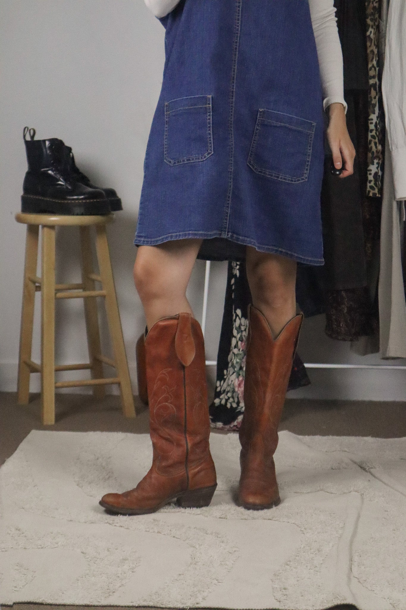 Vintage x Leather Cowgirl Boots (W9/9.5)